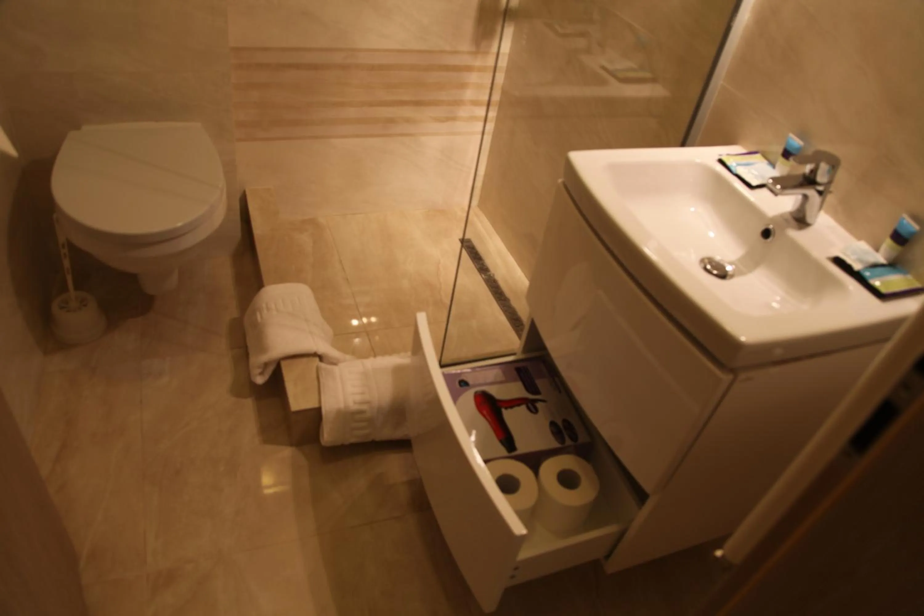 Shower in Iassium Residence Iasi