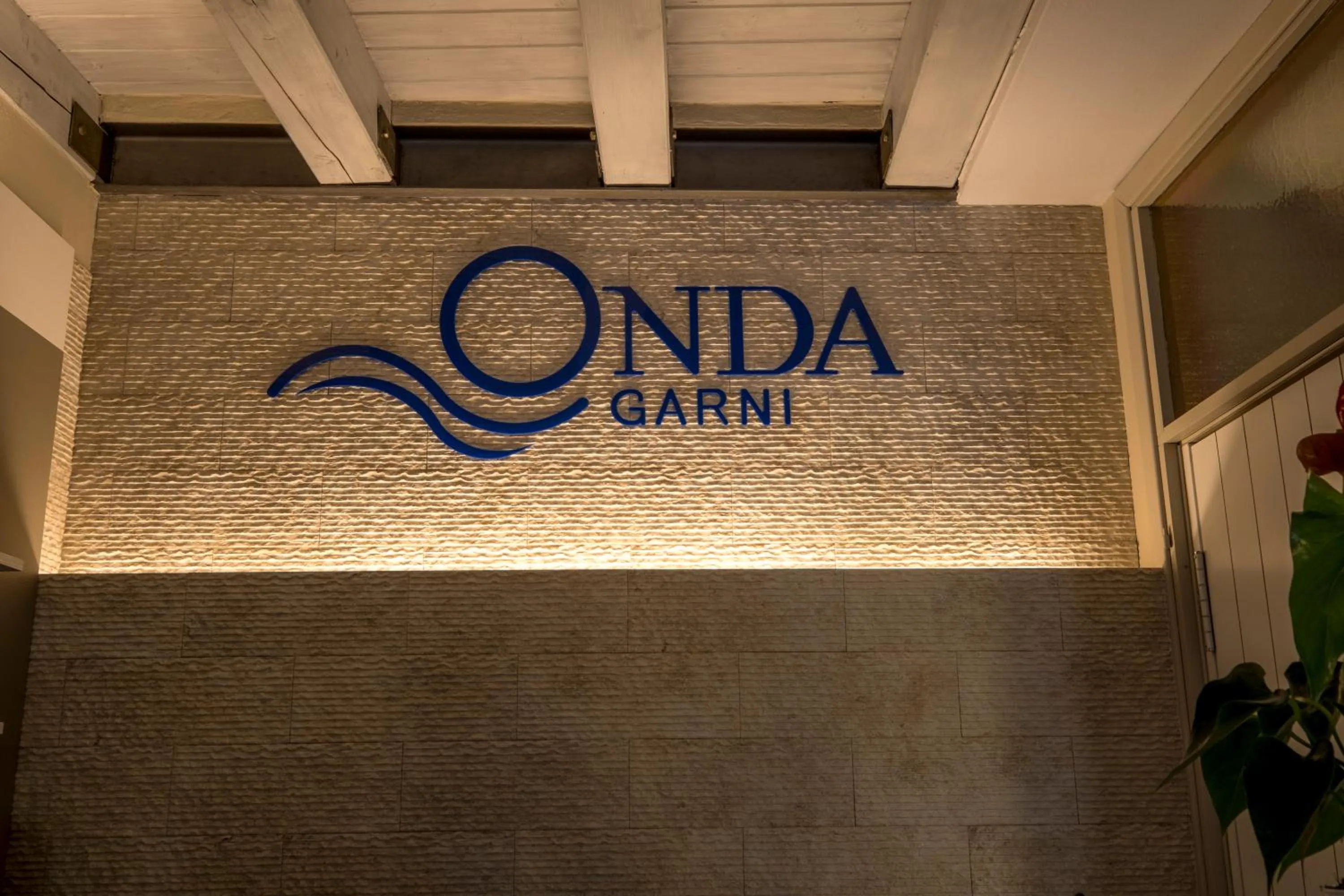 Property logo or sign in Garni Onda