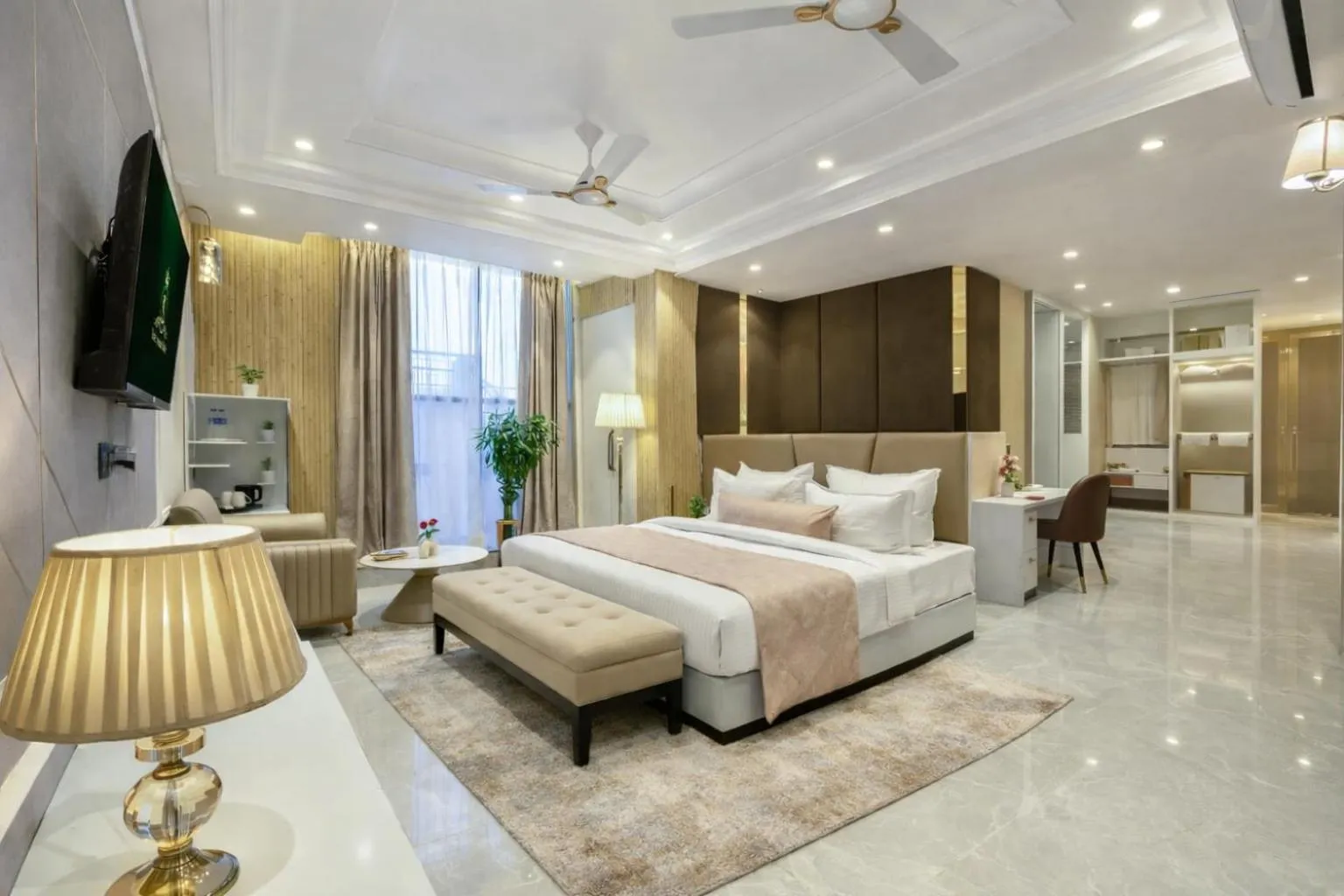 Photo of the whole room in Hotel Aroma Suites Delhi Airport