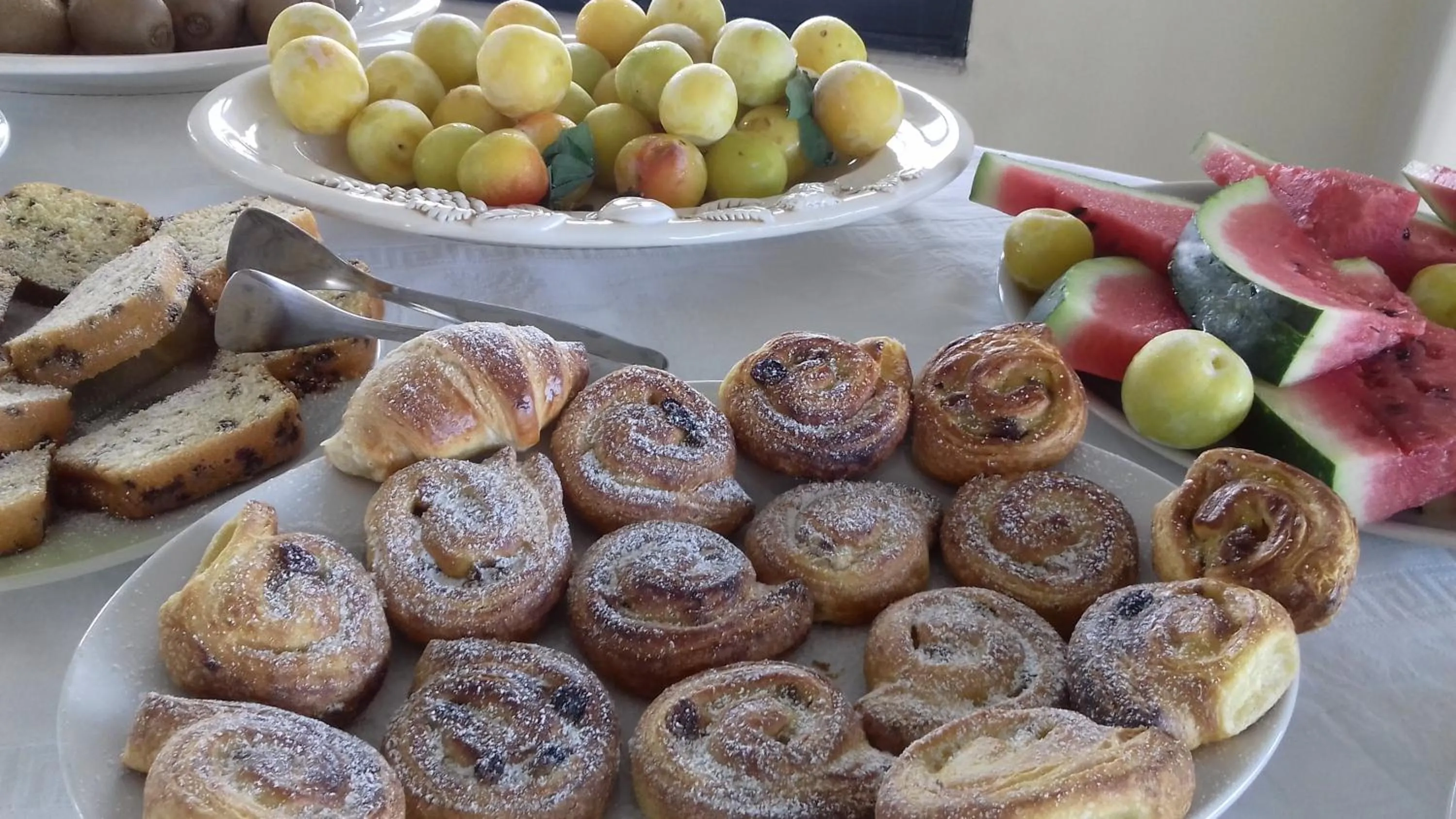Continental breakfast in Palazzo Senape De Pace