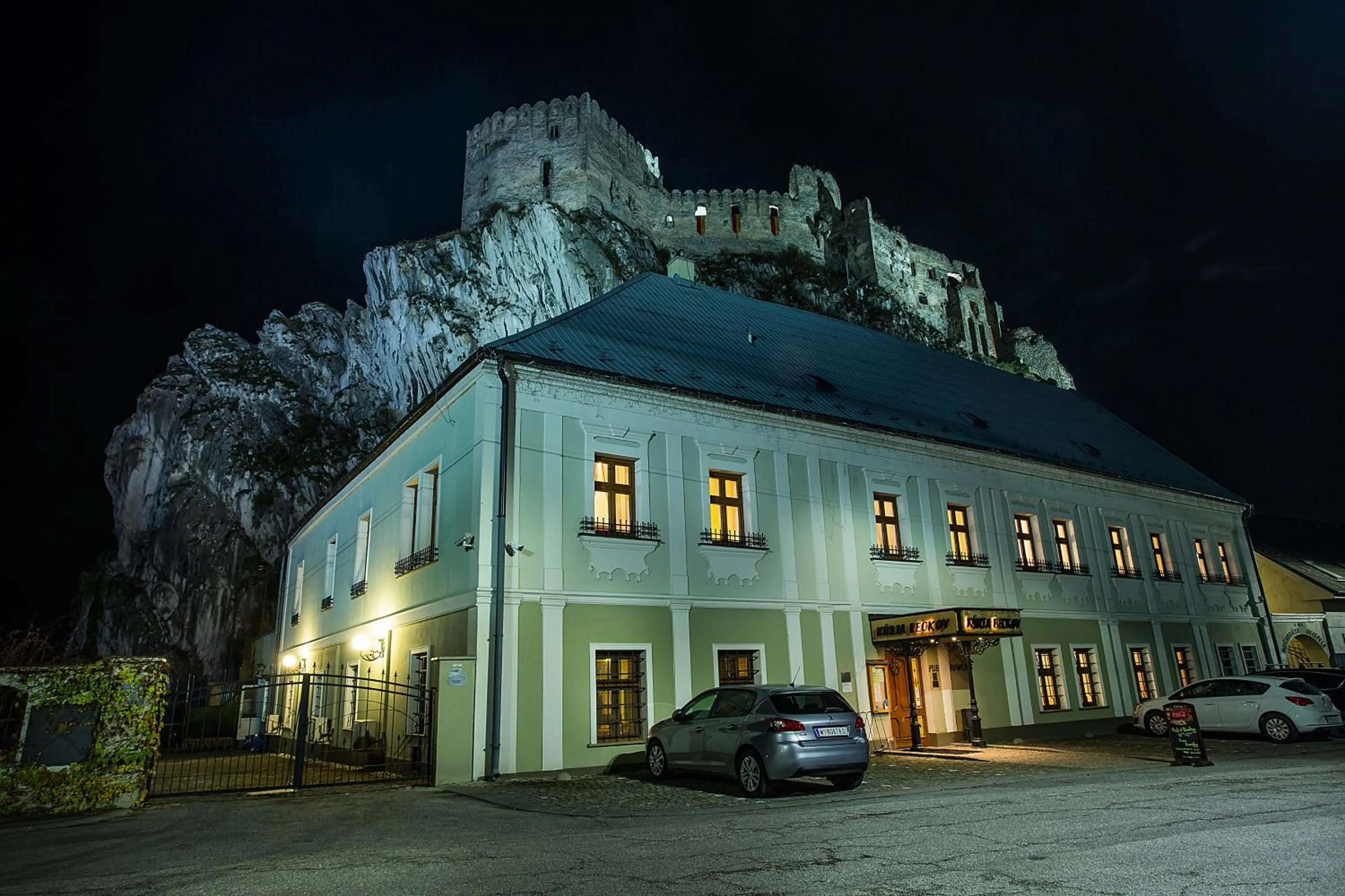 Facade/entrance in Kúria Beckov - Penzión