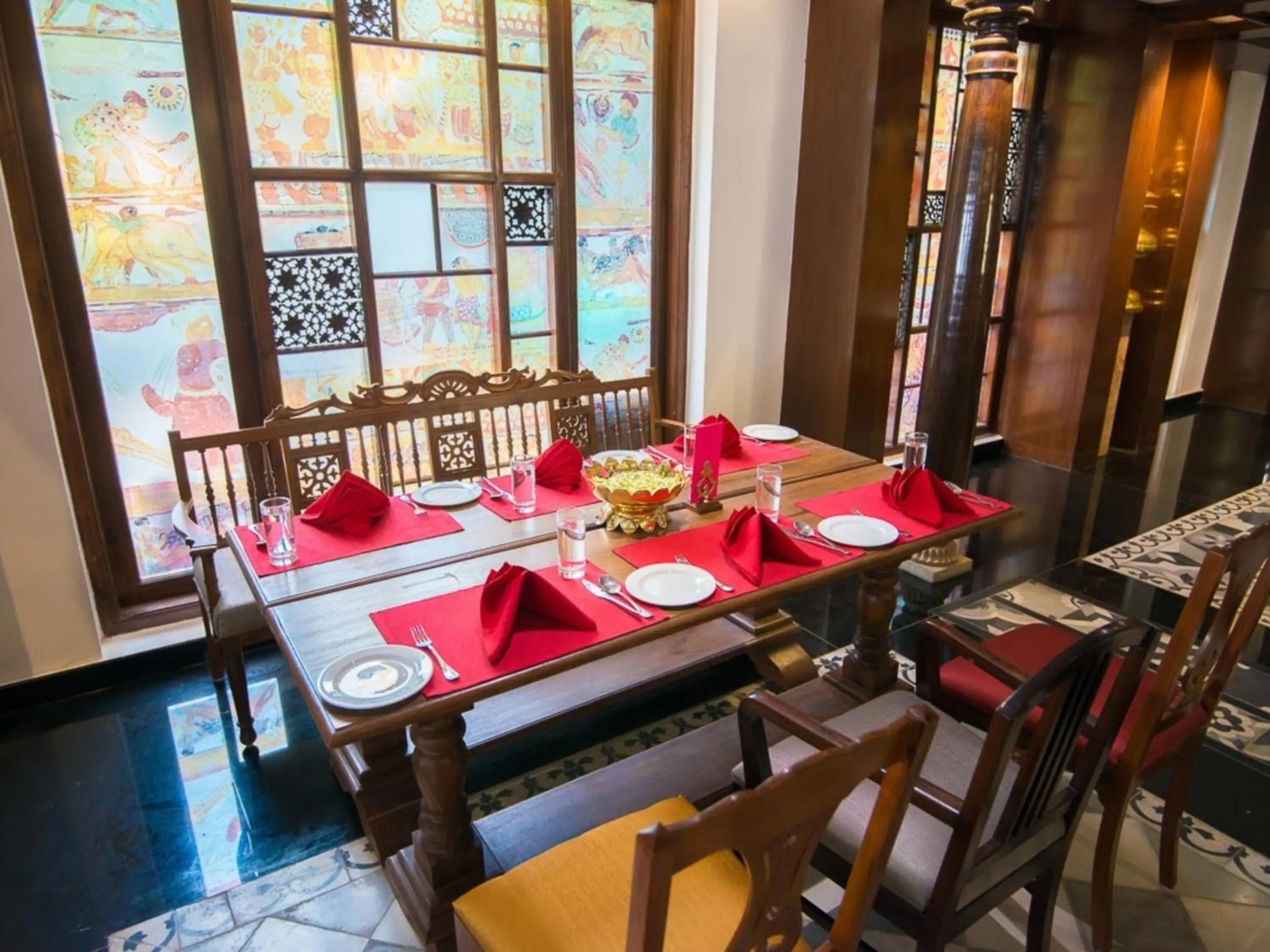 Restaurant/places to eat in Svatma - A Luxury Heritage Resort