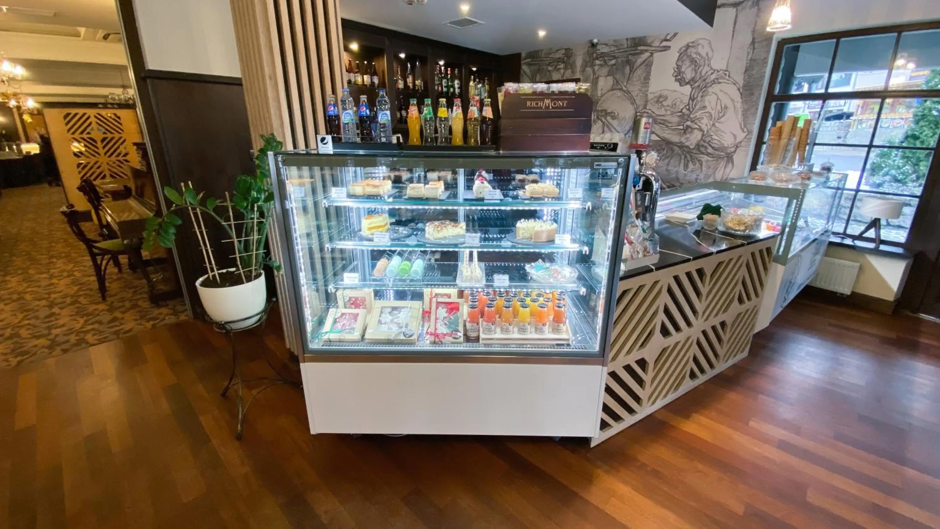 Restaurant/places to eat in Hotel Kryształ Conference & Spa