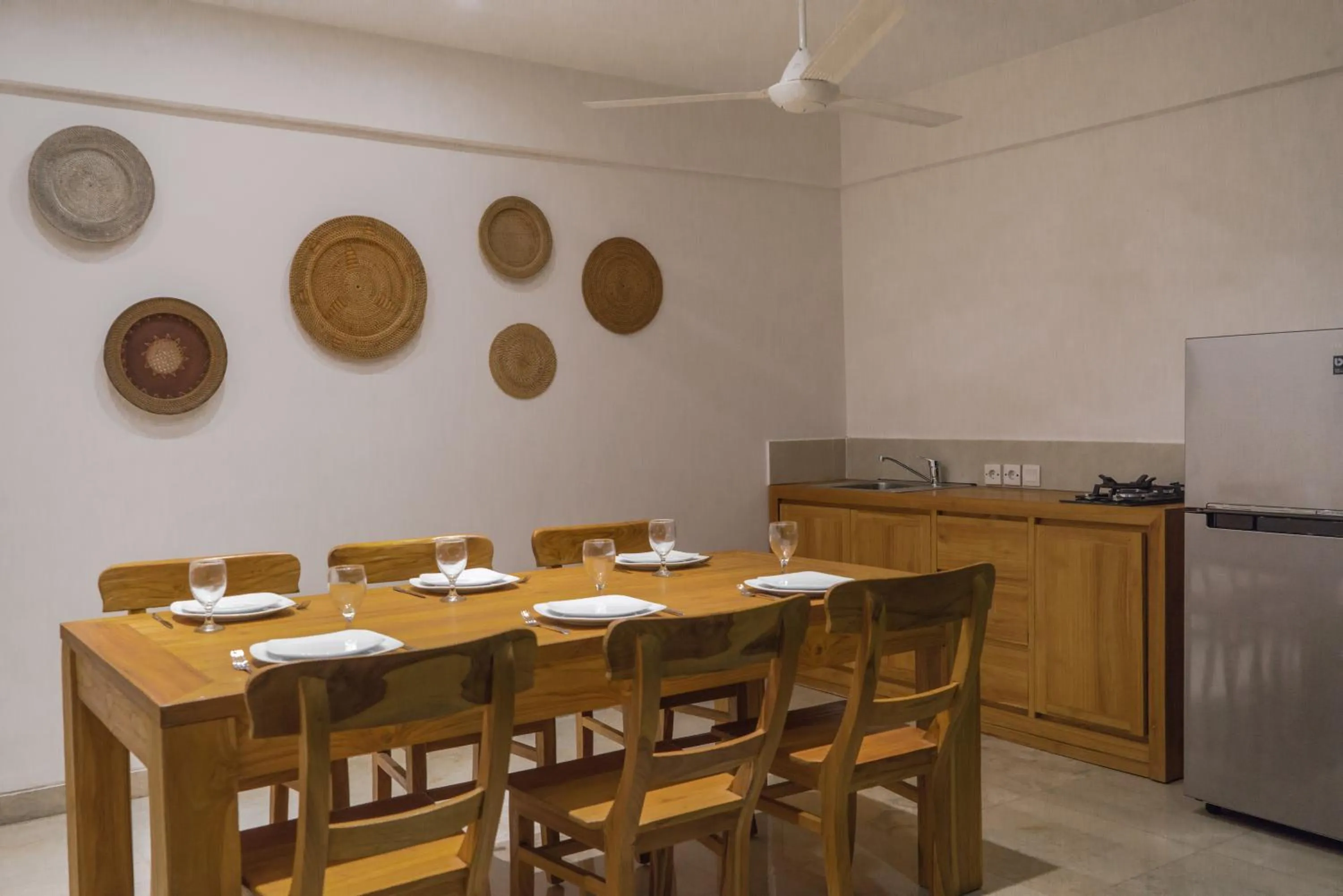 Communal kitchen in Two Lizards Beach Villas