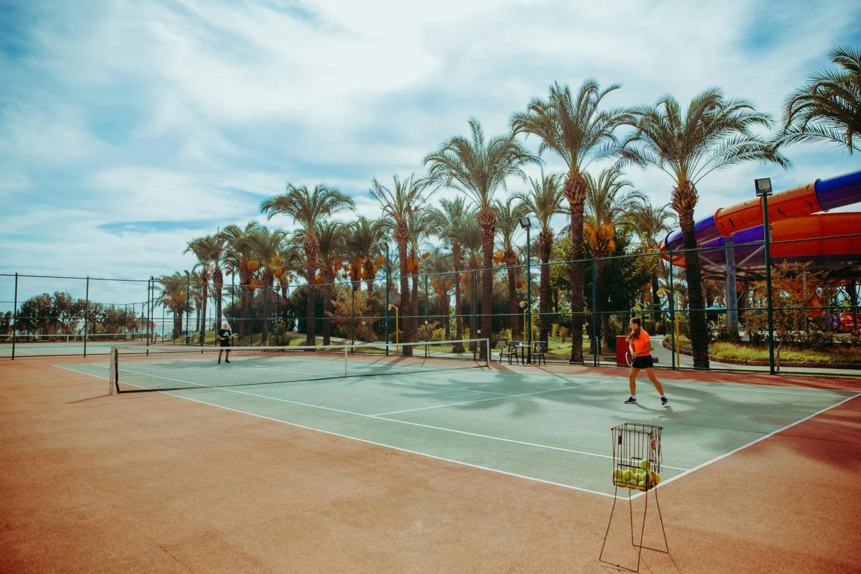 Tennis court in IC Hotels Green Palace & Villas