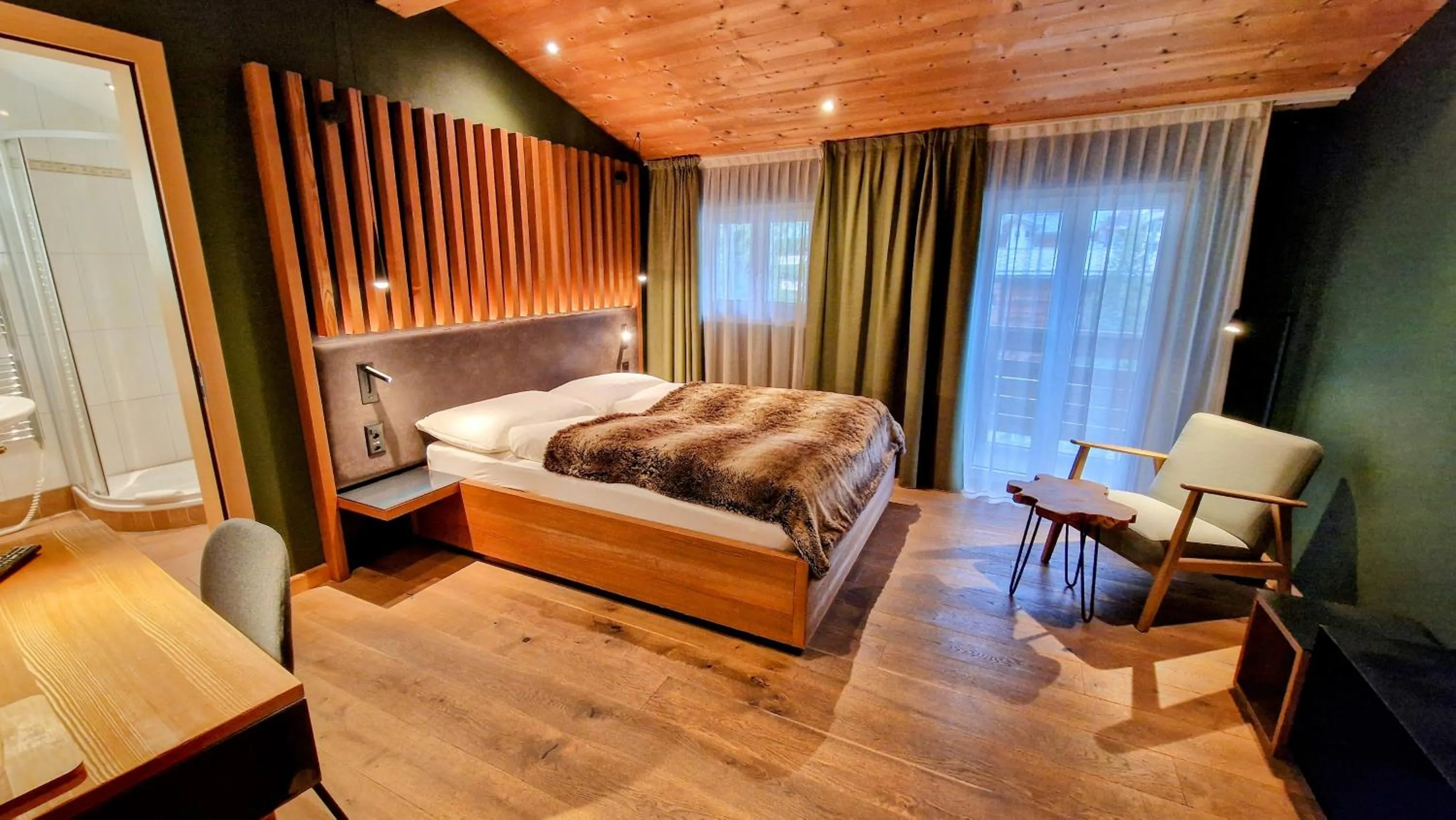 Bed in Amber Ski-in/out Hotel & Spa