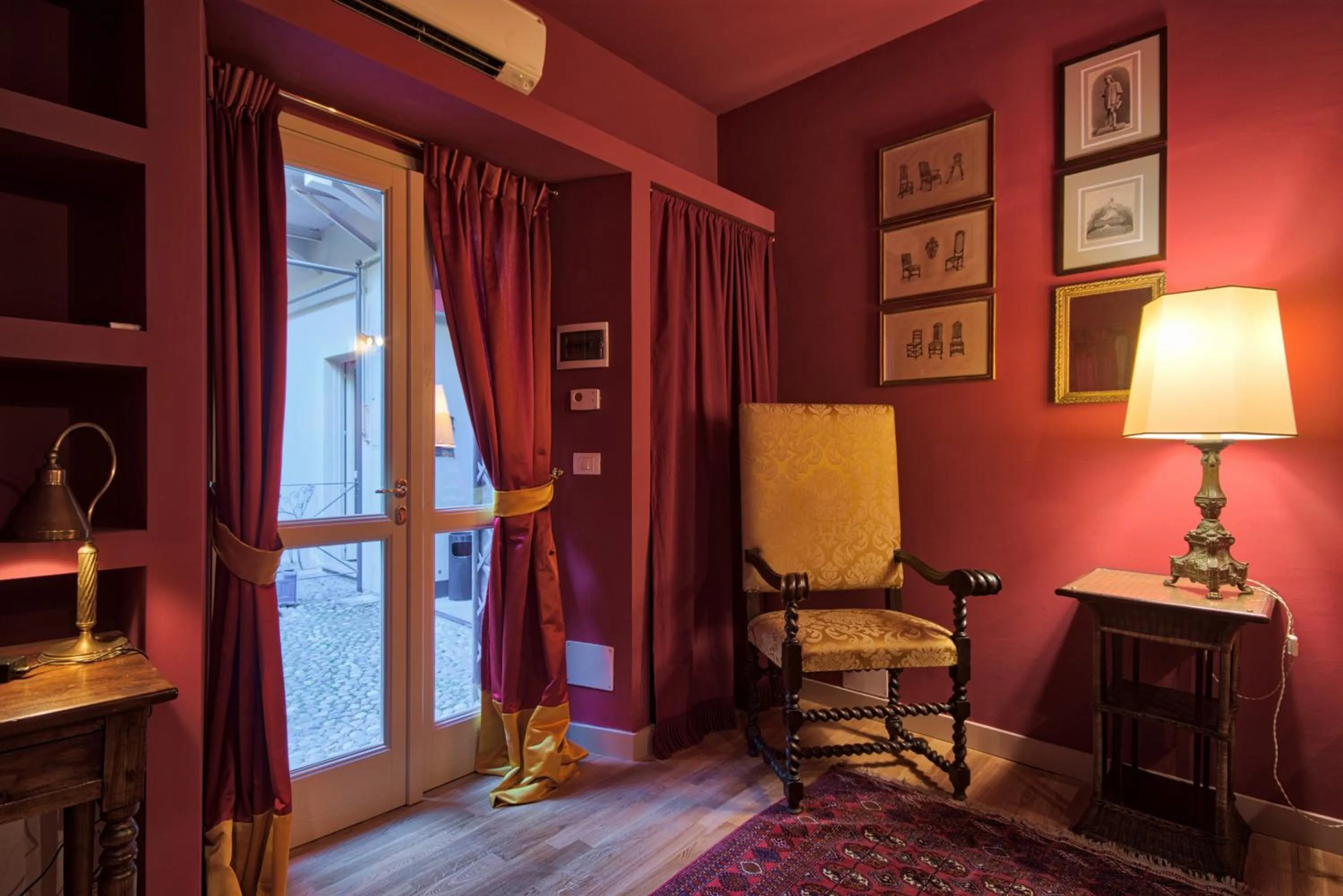 Living room in Porta Palace Apartments