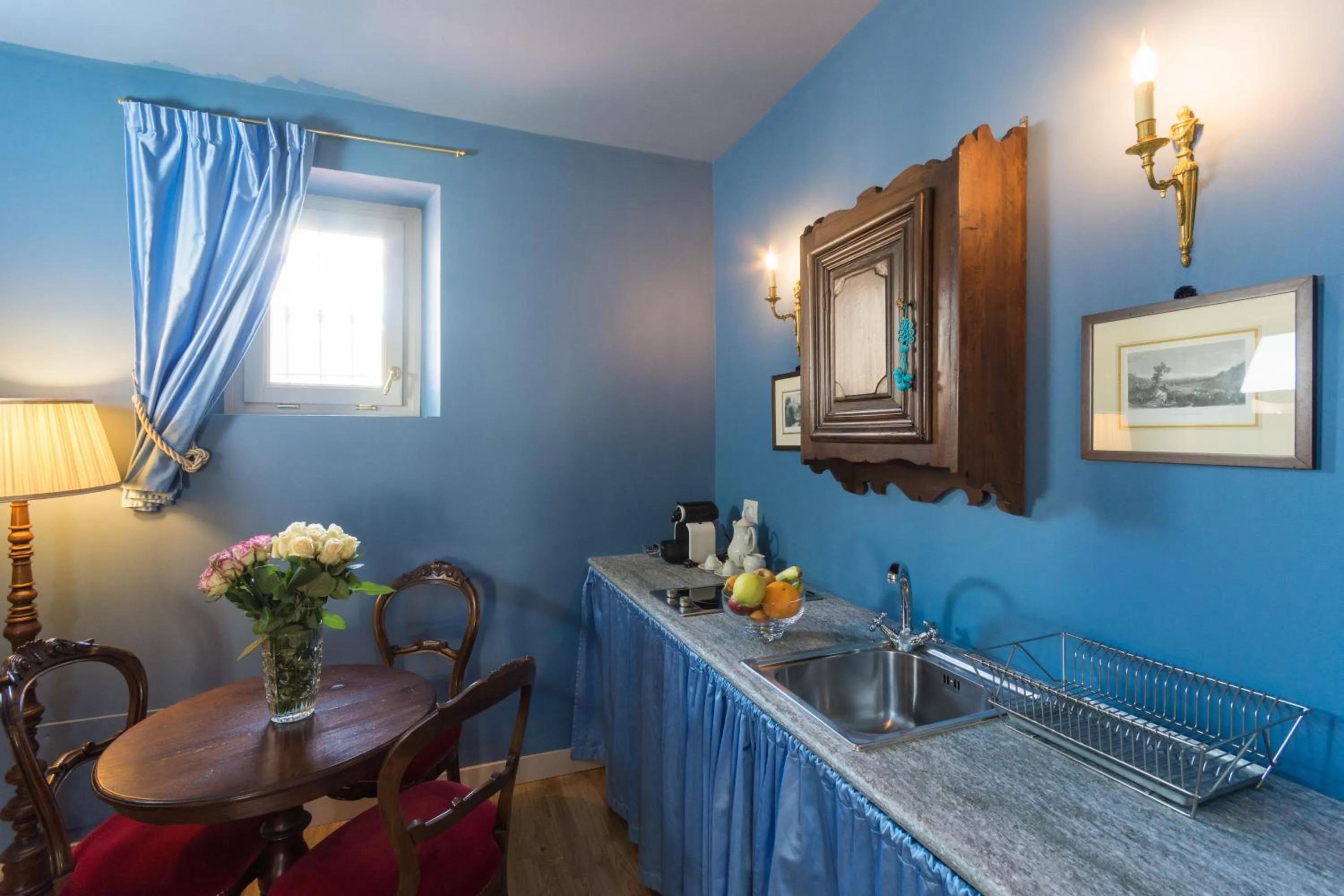 Kitchen or kitchenette in Porta Palace Apartments