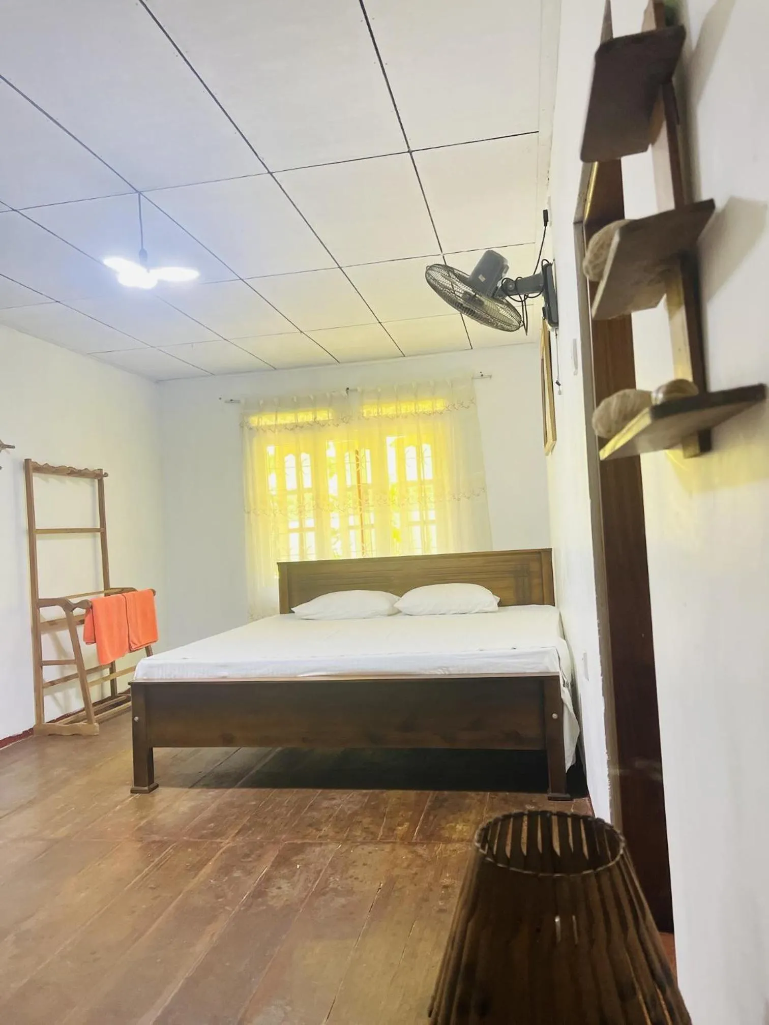 Bed in Medawatta Villa