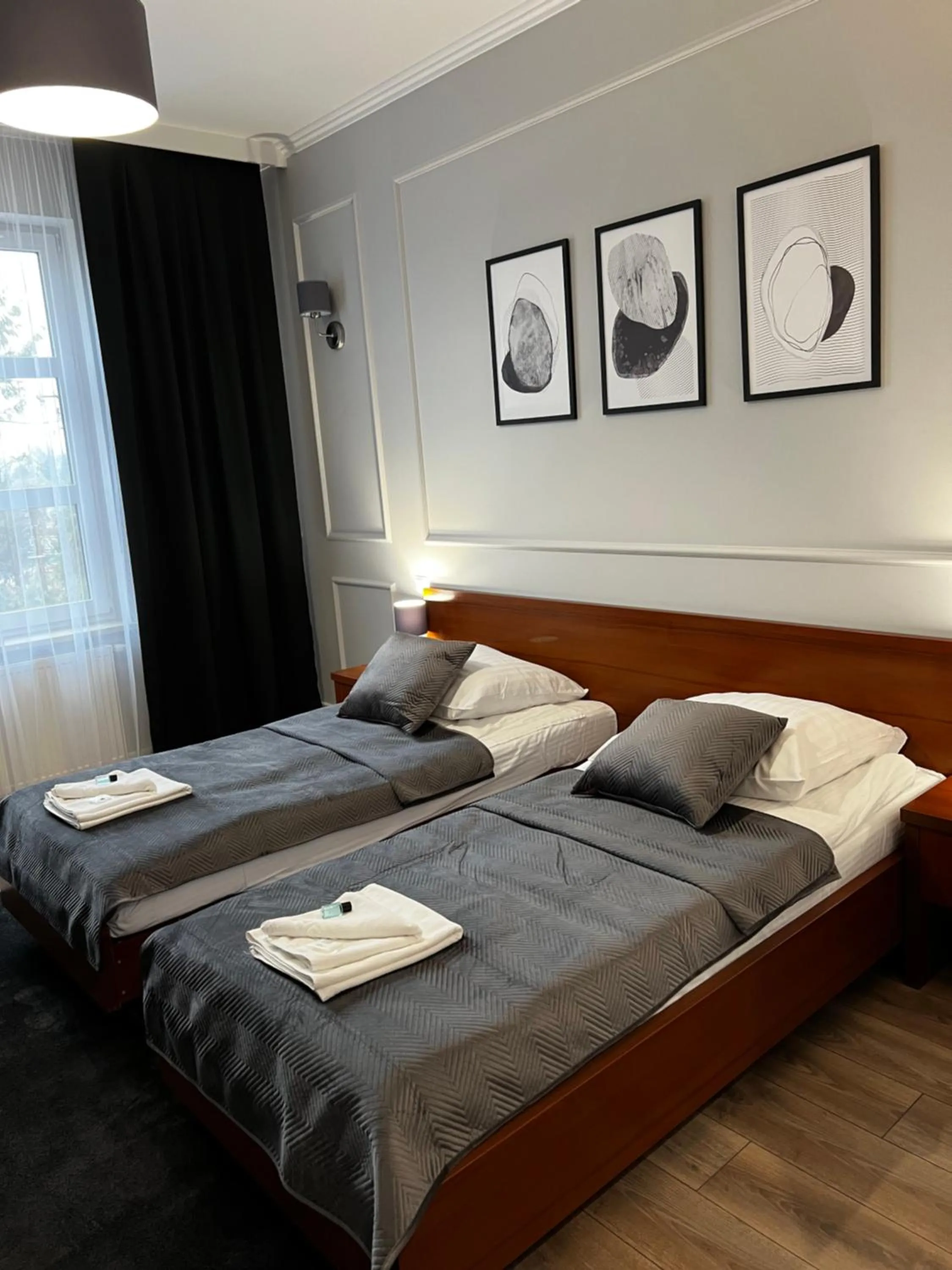 Bed in Nad Starą Nidą ***