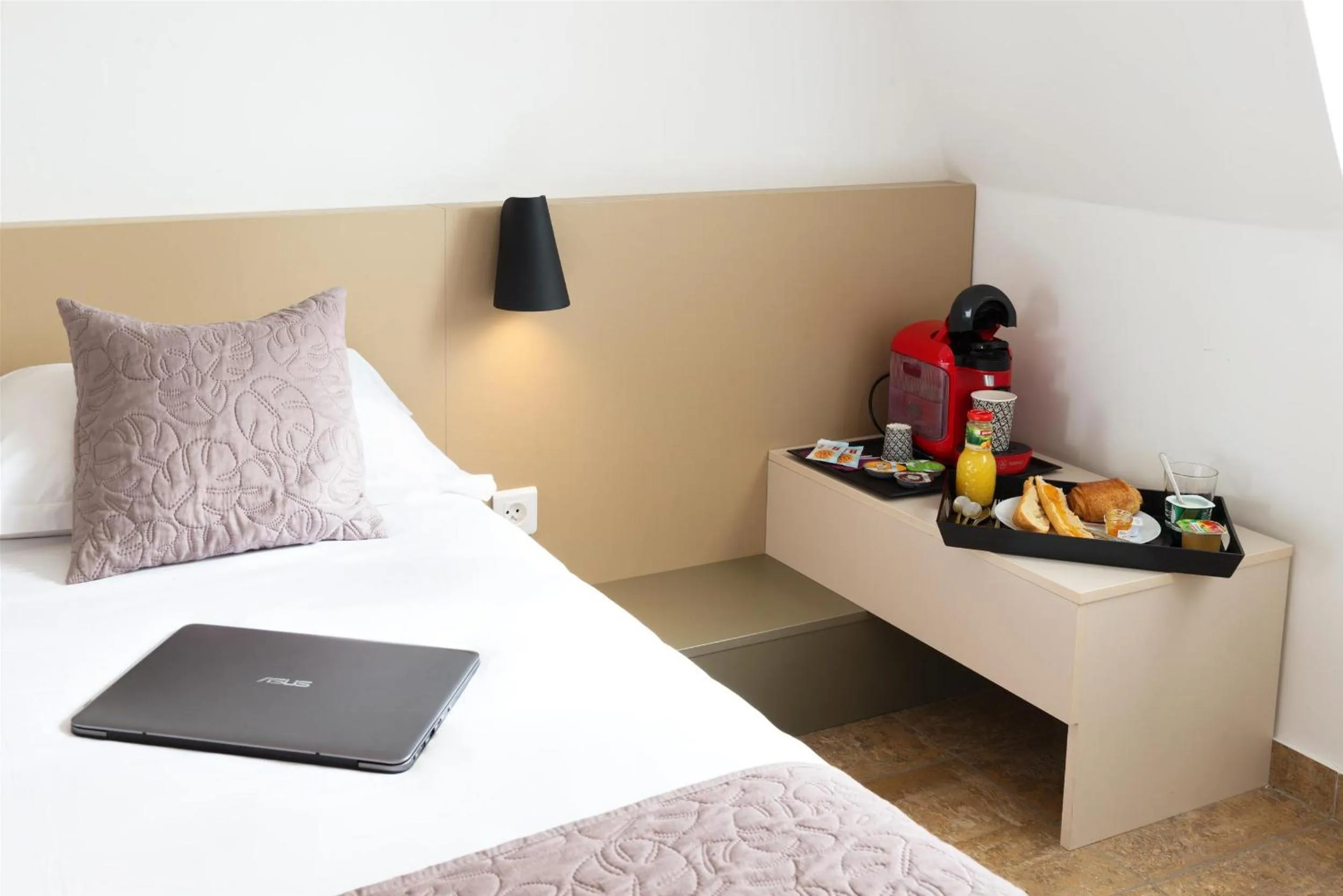 Food close-up in Hôtel Le Saint Germain