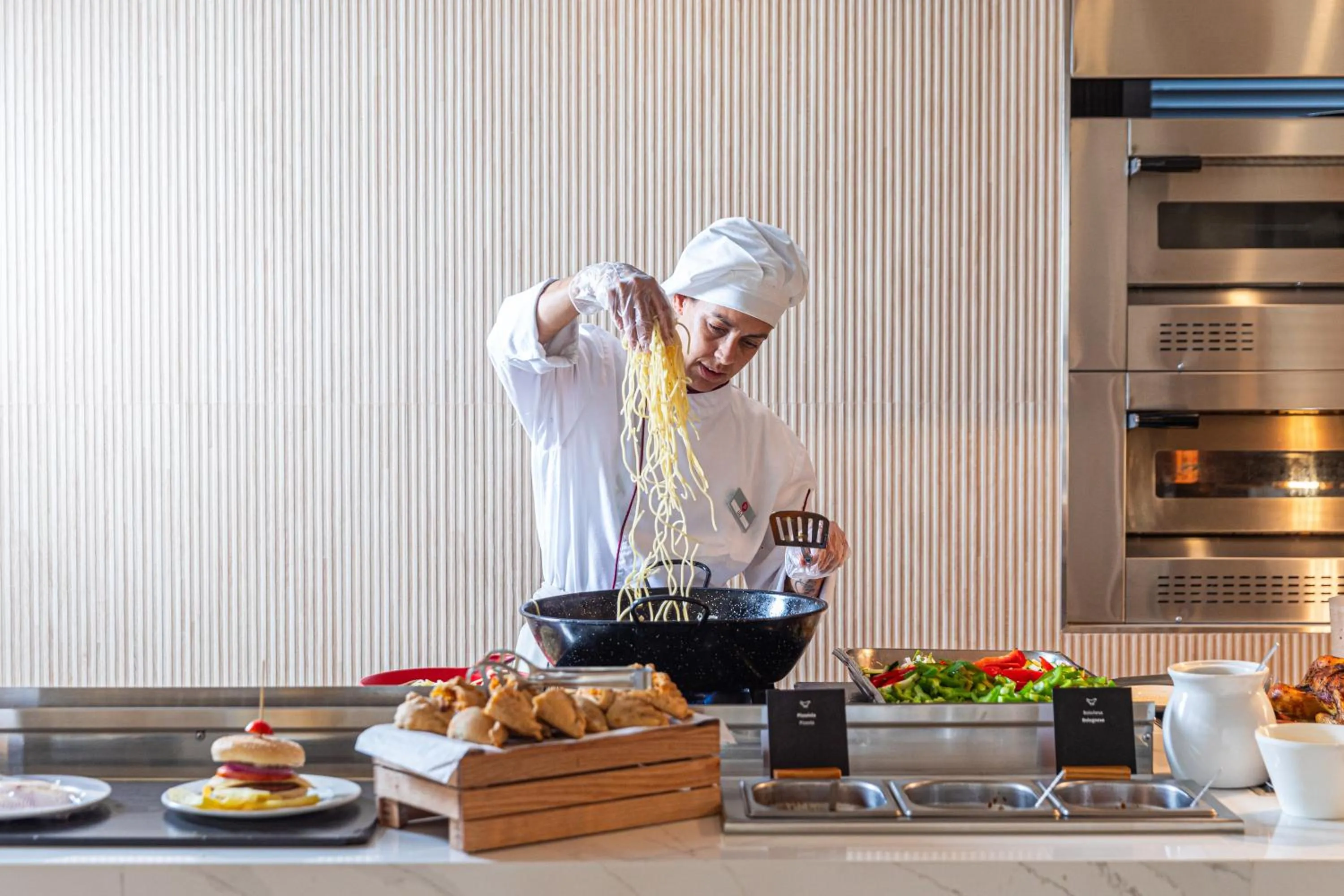 Restaurant/places to eat in JS Sol de Can Picafort - Adults Only