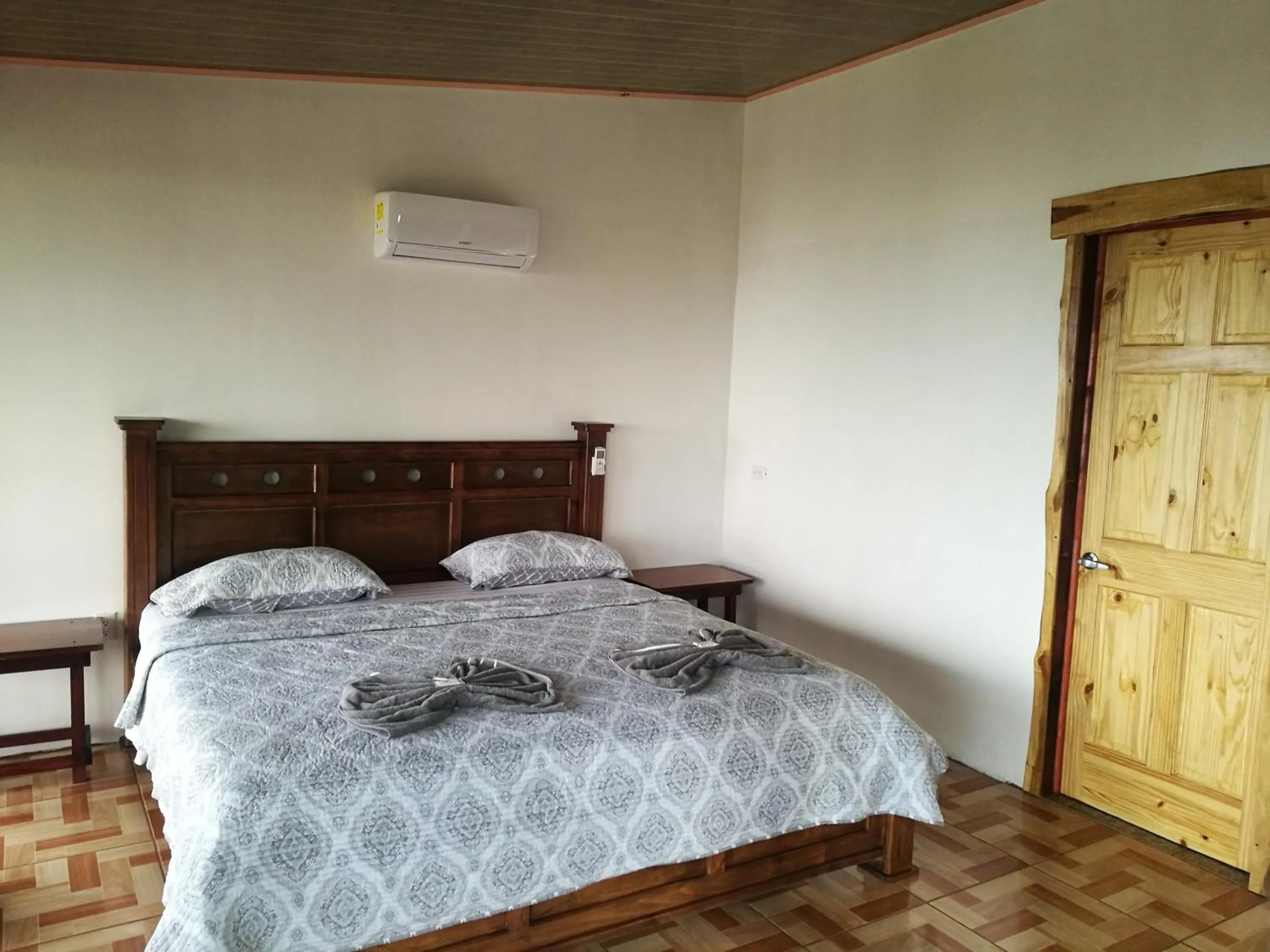 Bed in Hotel Cabinas Murillo