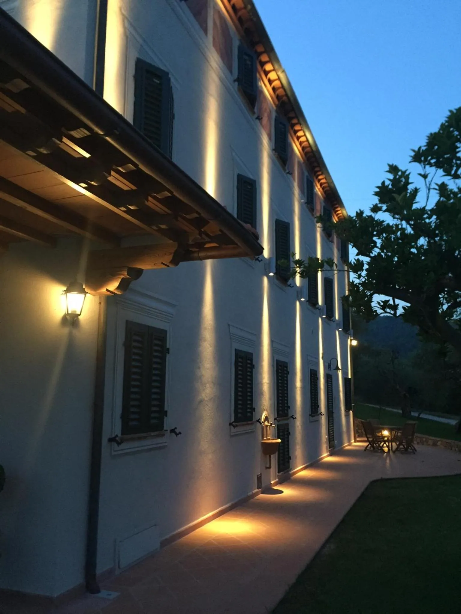 Decorative detail in Casale Olea