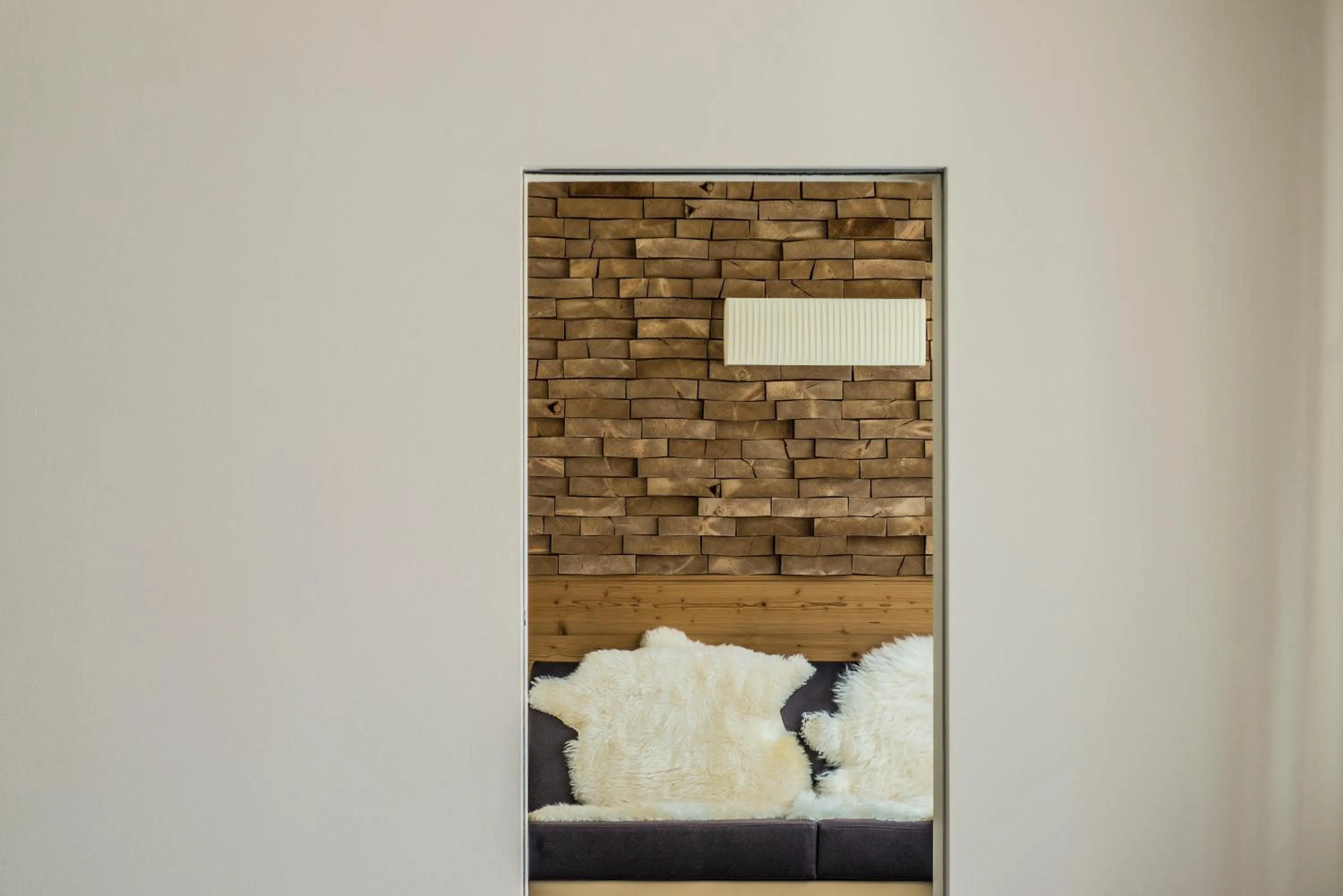 Decorative detail in Terra - The Magic Place Relais & Châteaux