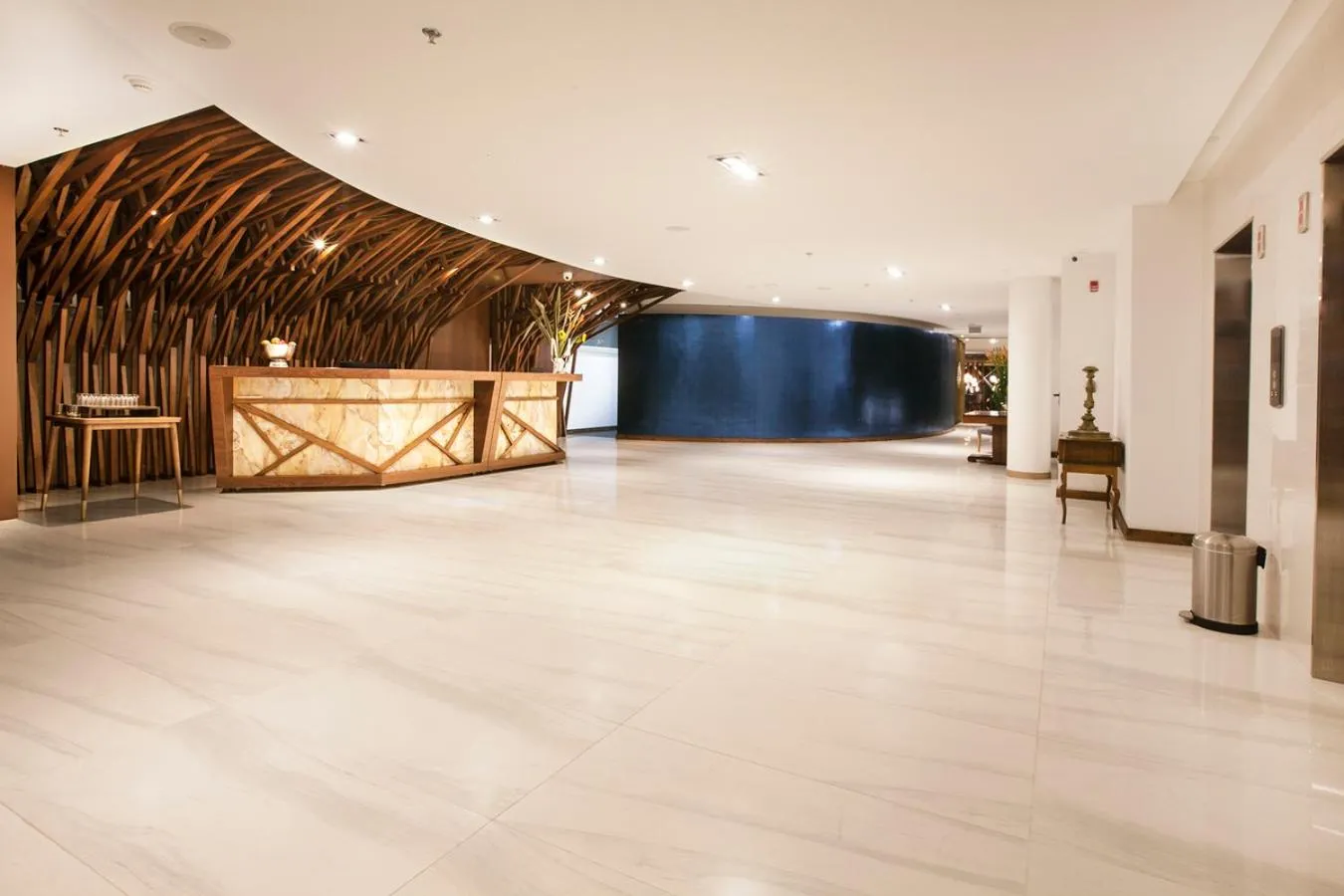 Lobby or reception in Viaggio Medellín Grand Select