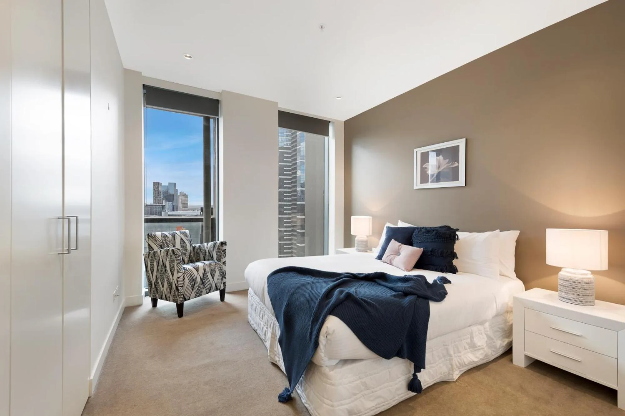 Bedroom, Bed in Corporate Keys - Freshwater Place