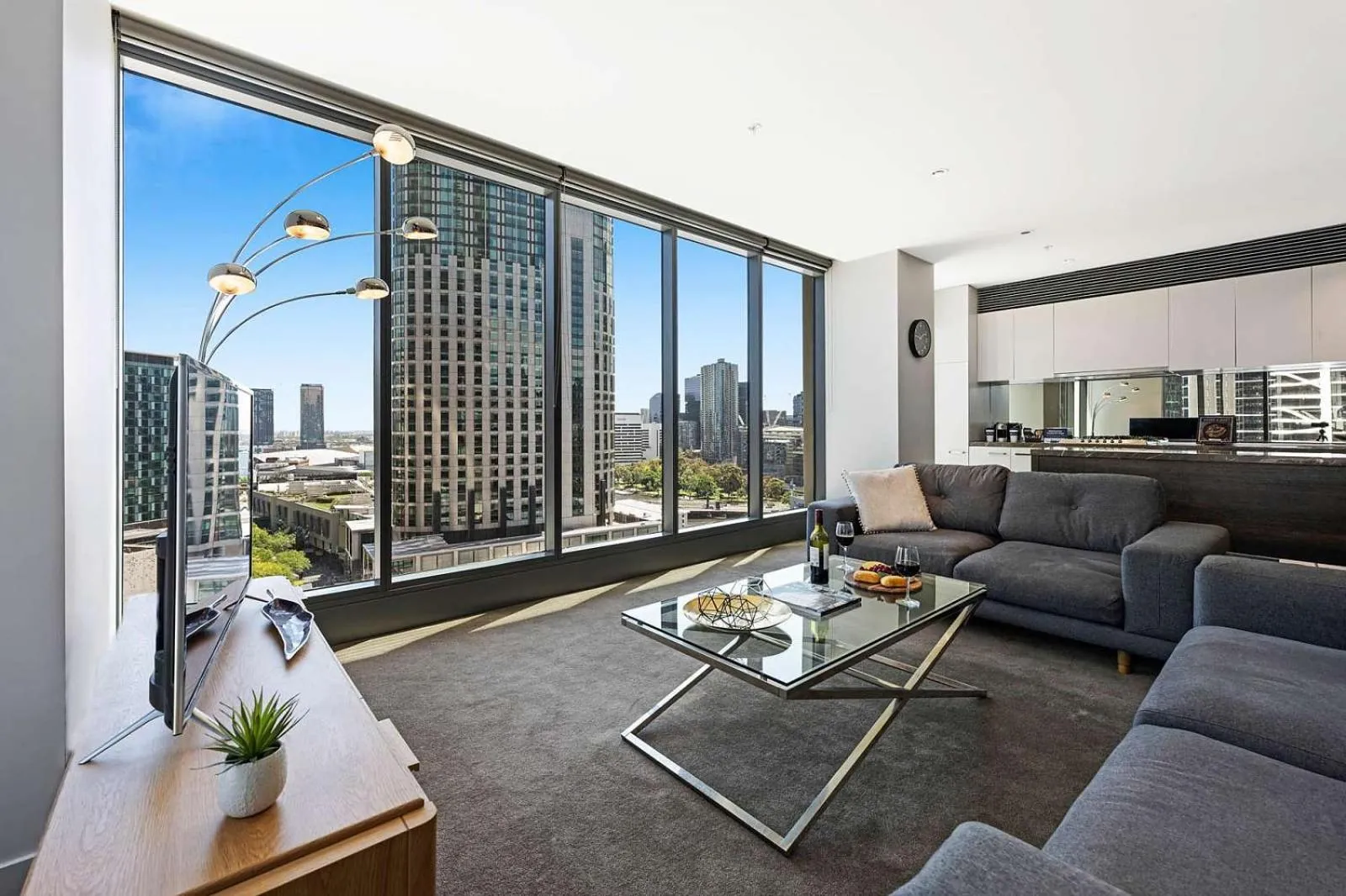 Living room in Corporate Keys - Freshwater Place