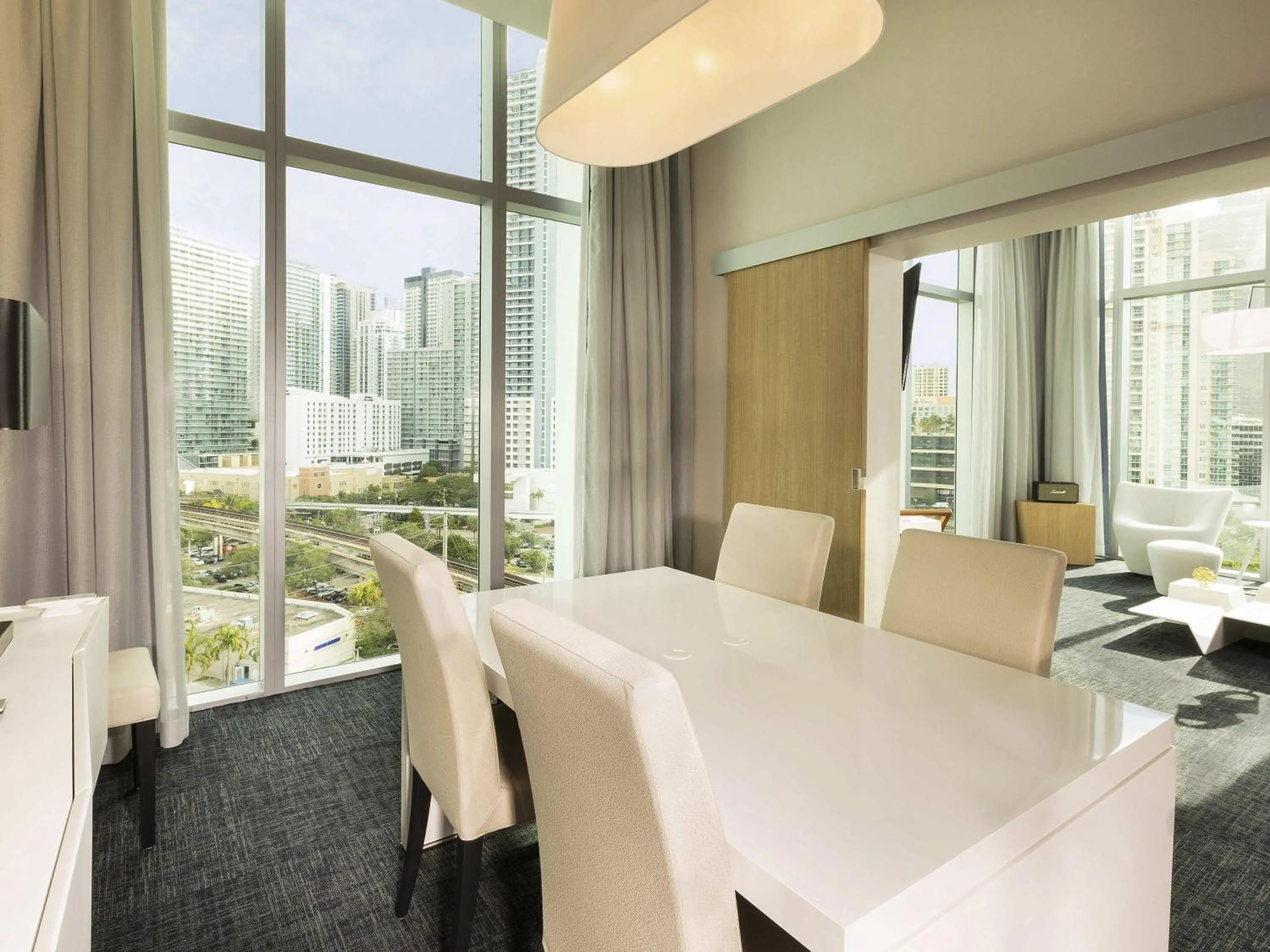 Bedroom in Novotel Miami Brickell