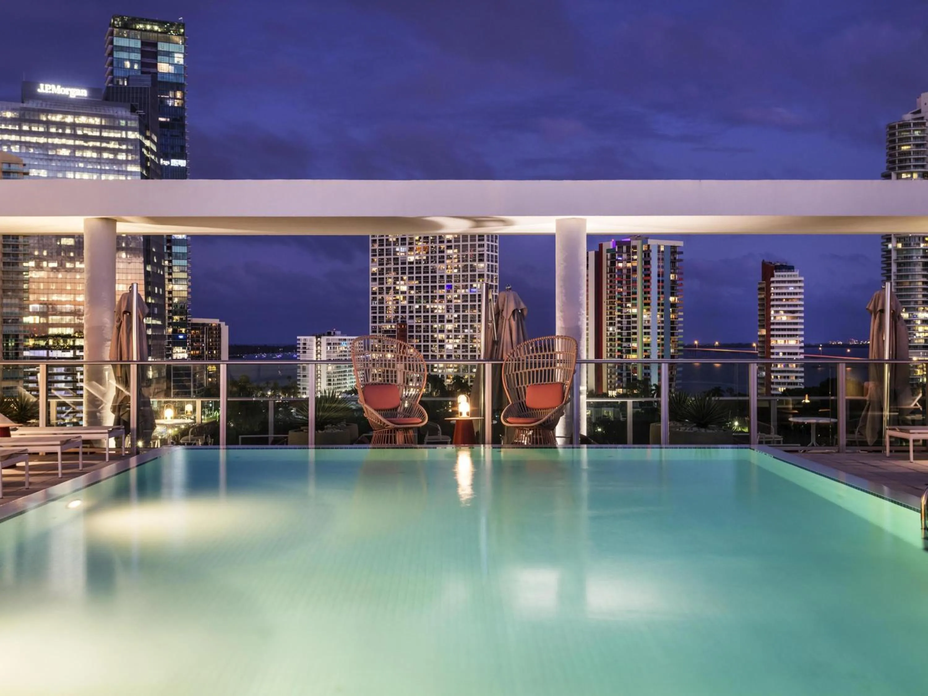 Pool view in Novotel Miami Brickell