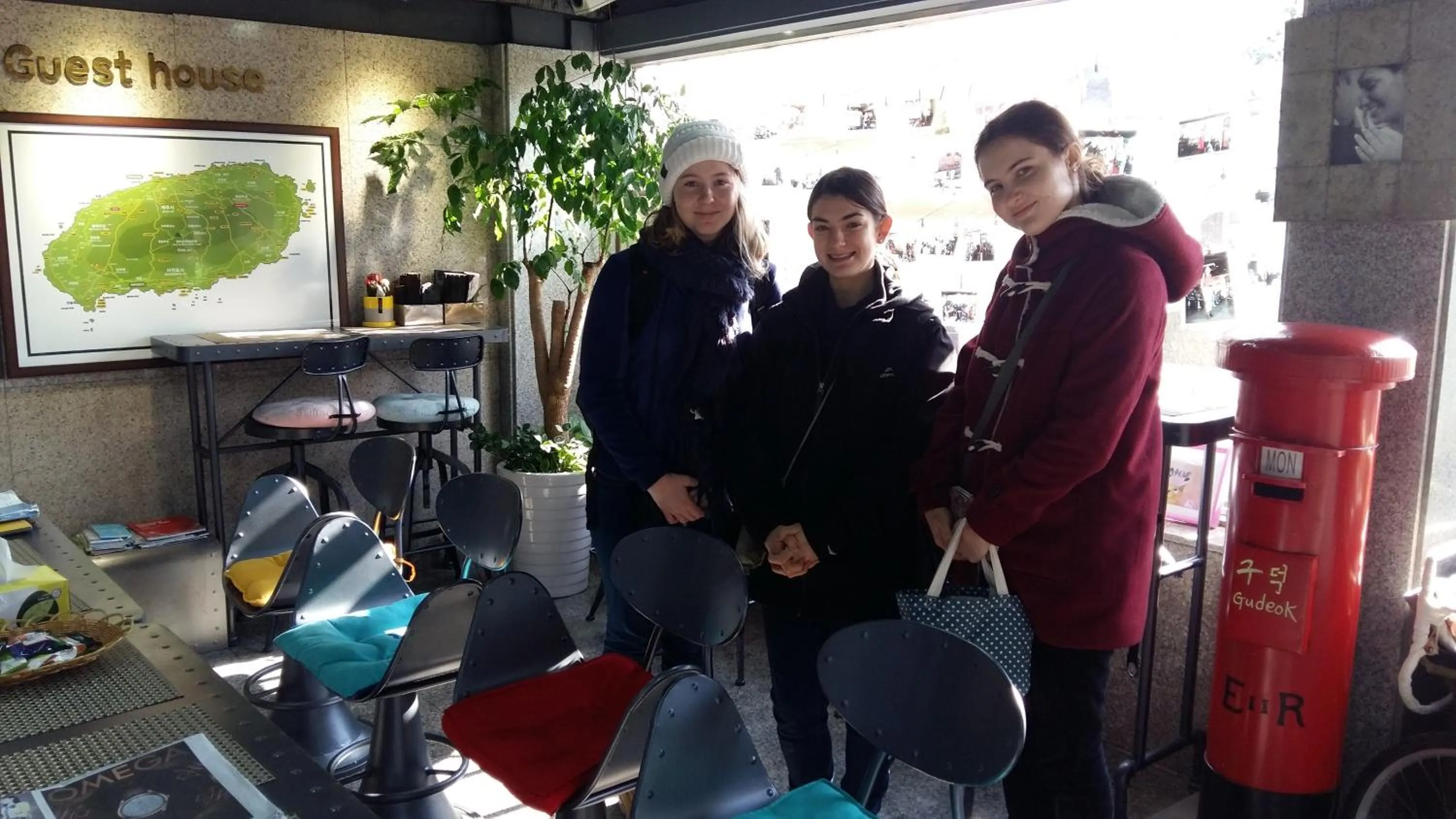 Day in Gudeok Guesthouse