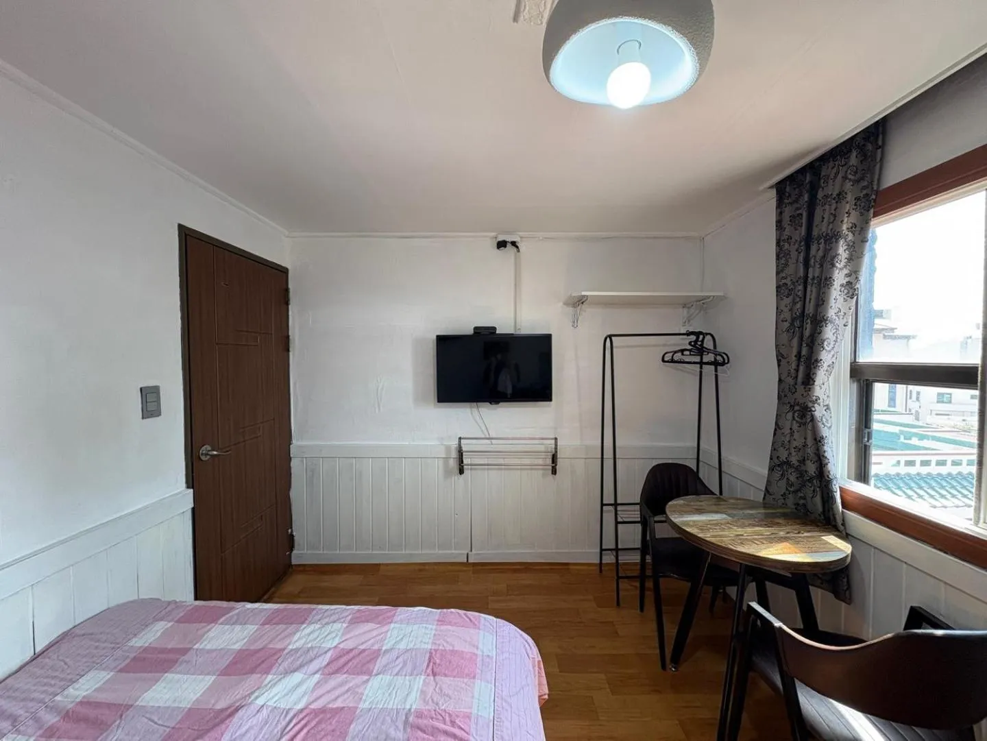 Decorative detail, Bed in Gudeok Guesthouse