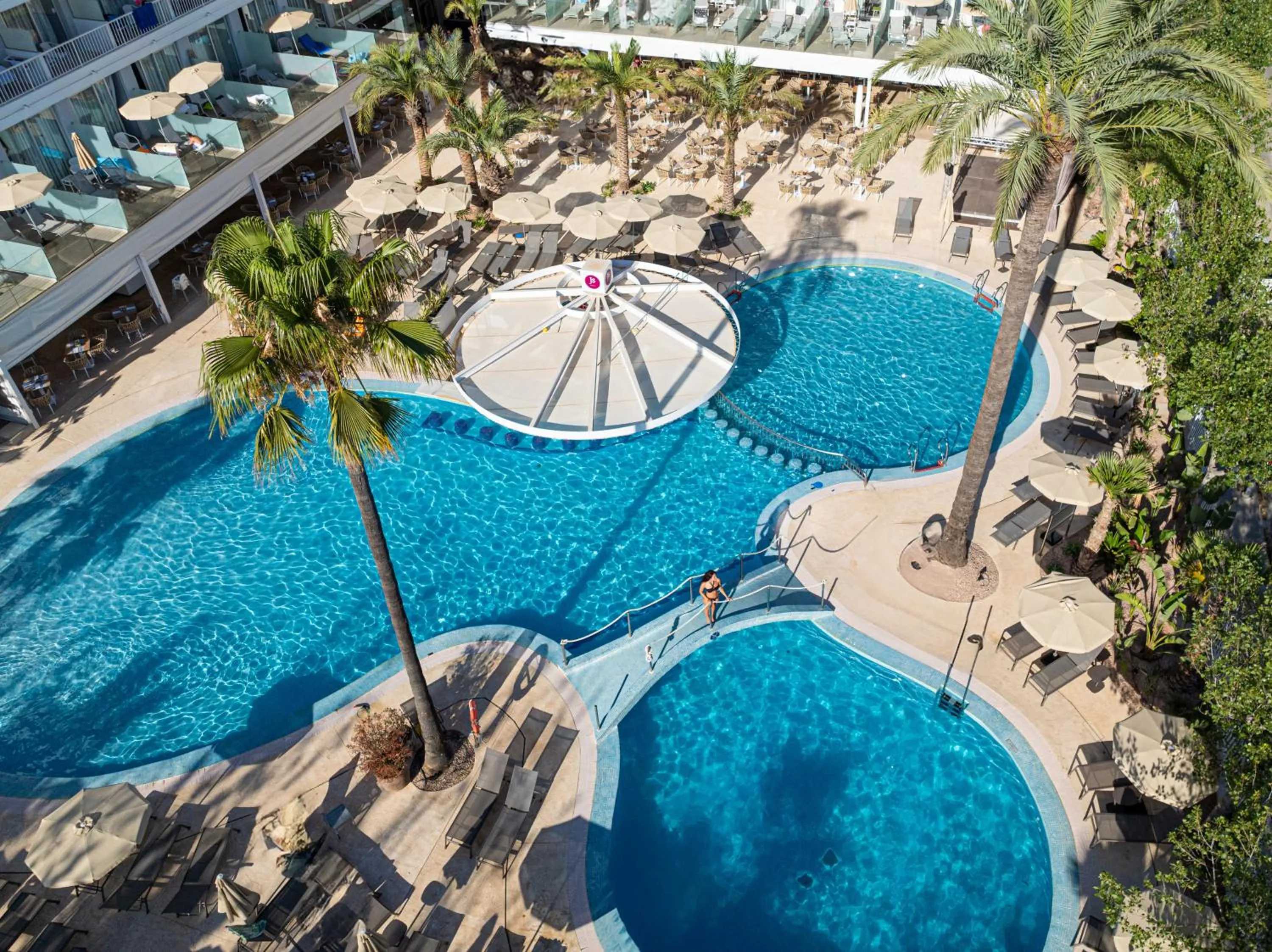 Swimming pool in JS Sol de Alcudia