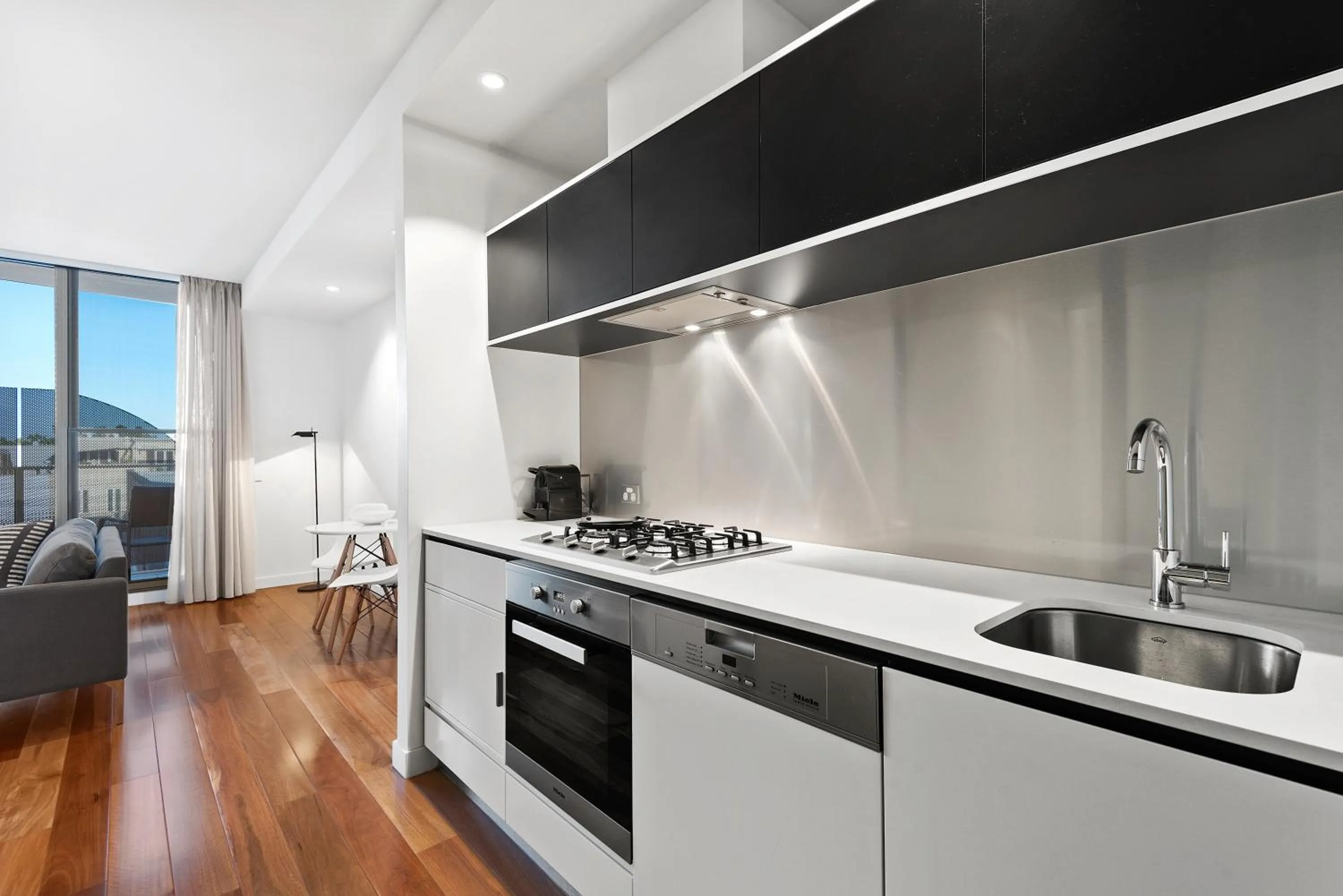 Kitchen or kitchenette in District Apartments Fitzroy