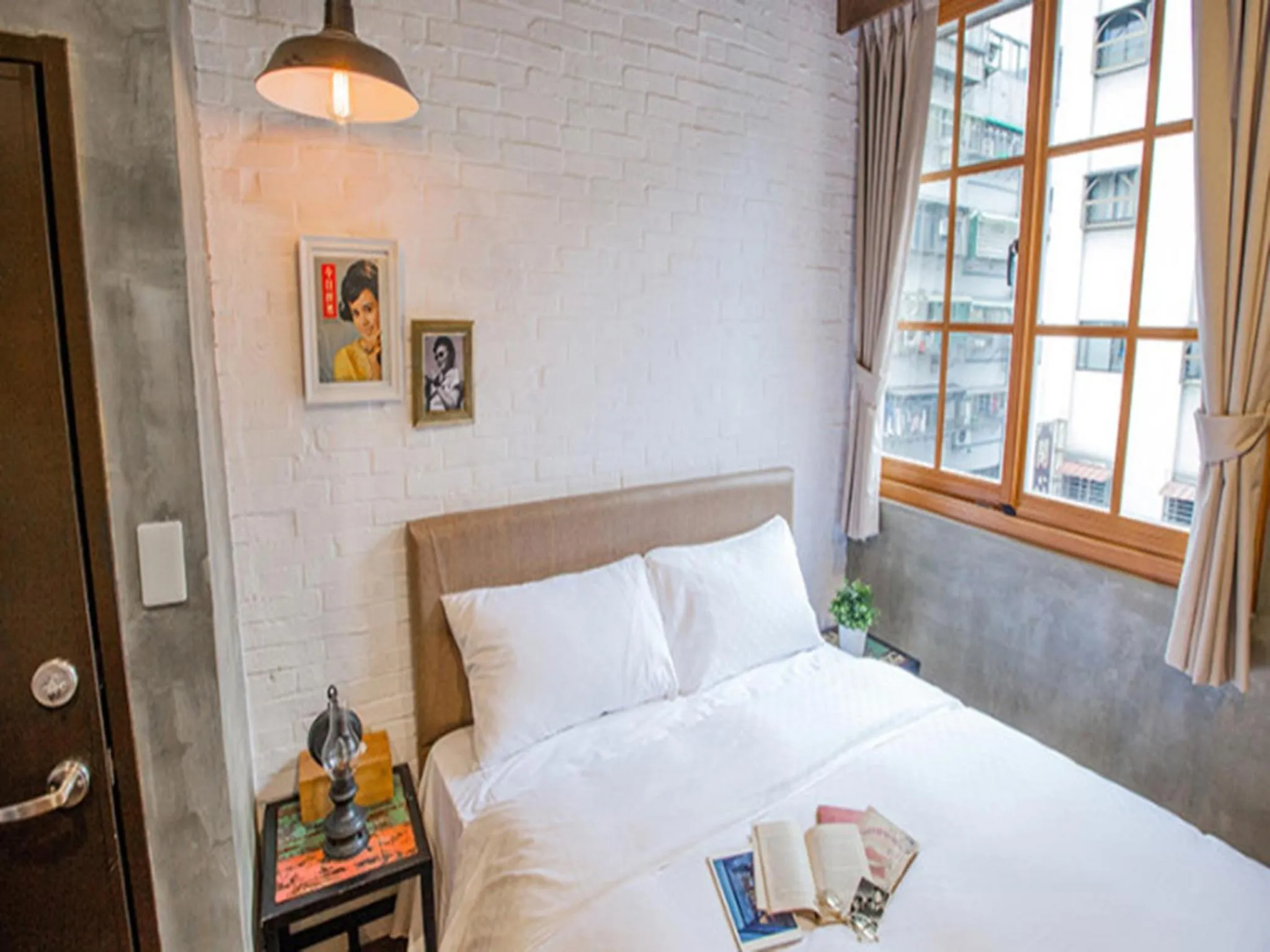 bunk bed, Bed in Jian Shan Hotel