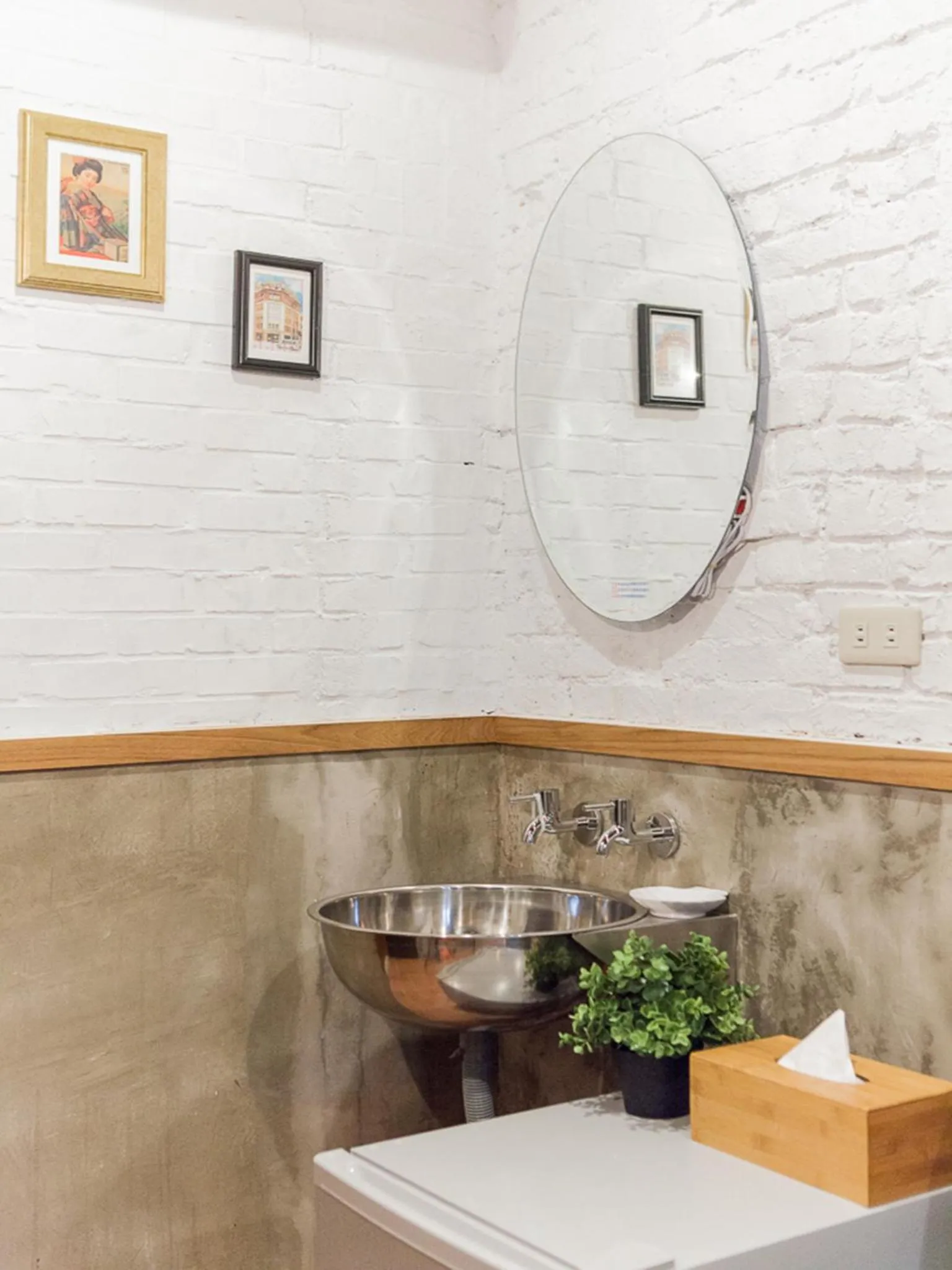 Decorative detail in Jian Shan Hotel