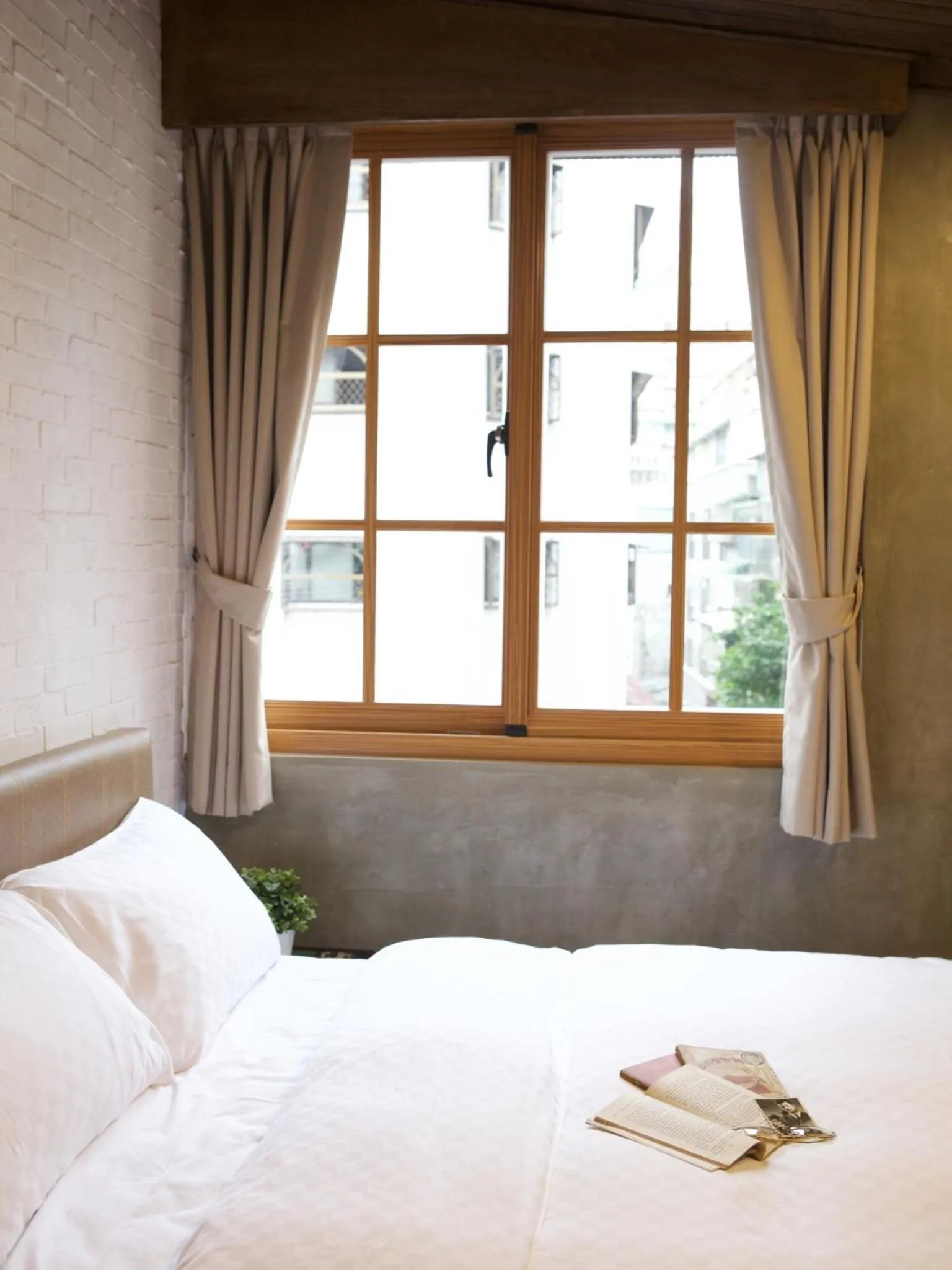 bunk bed, Bed in Jian Shan Hotel