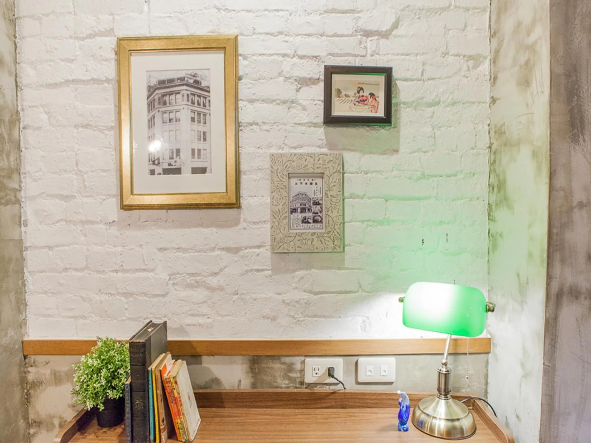 Decorative detail in Jian Shan Hotel