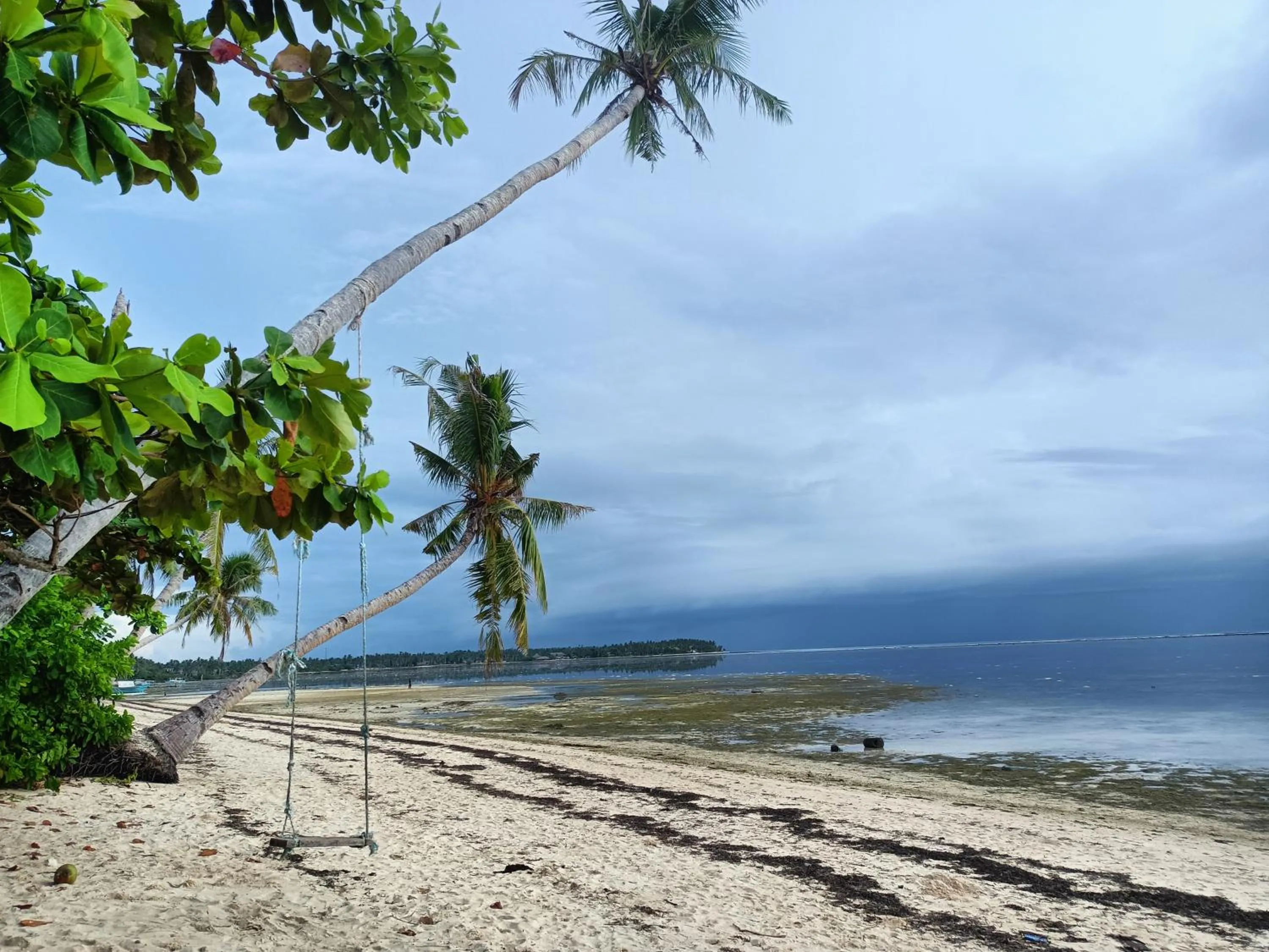Beach in Vivo Siargao