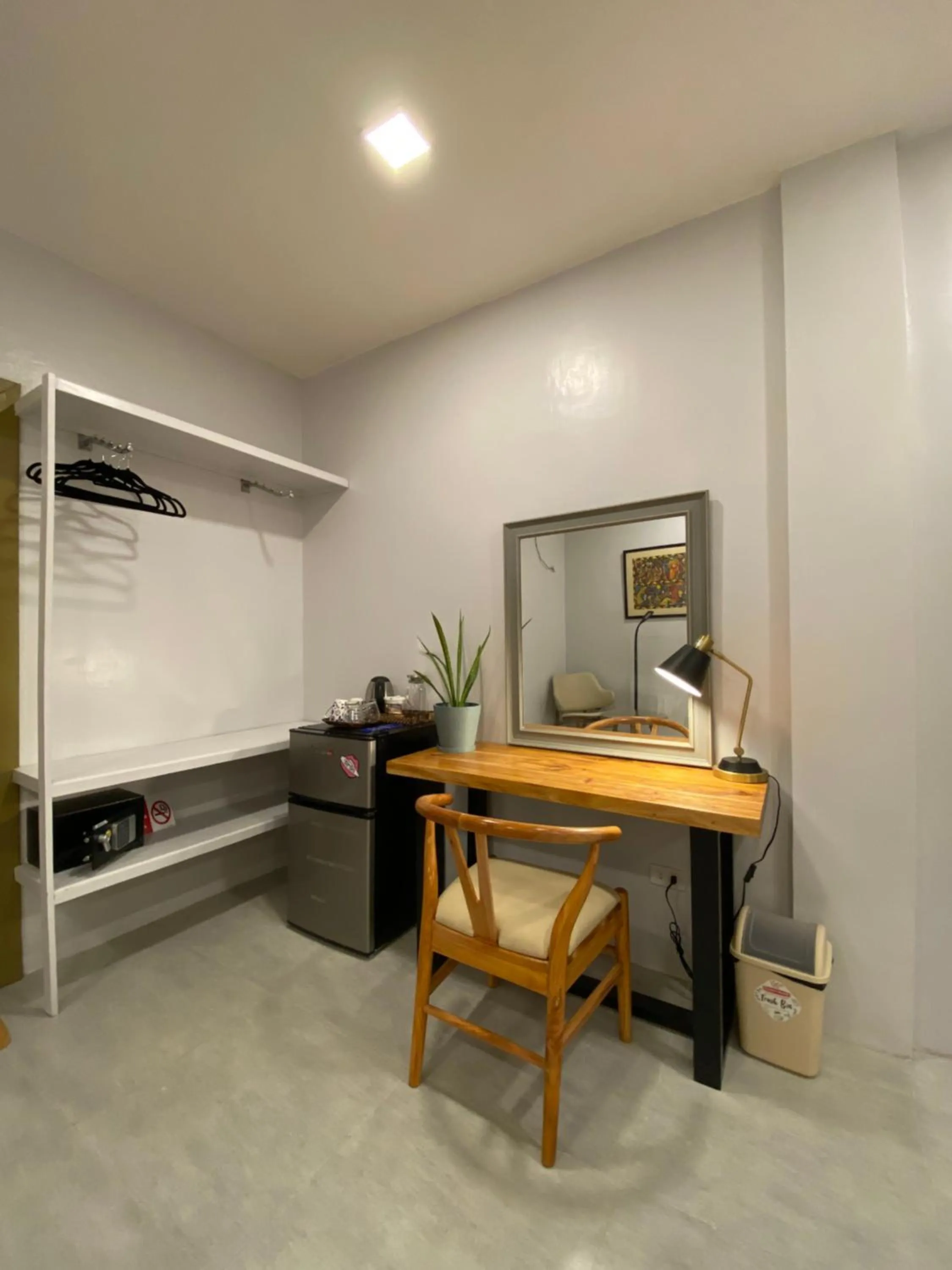 wardrobe in Vivo Siargao