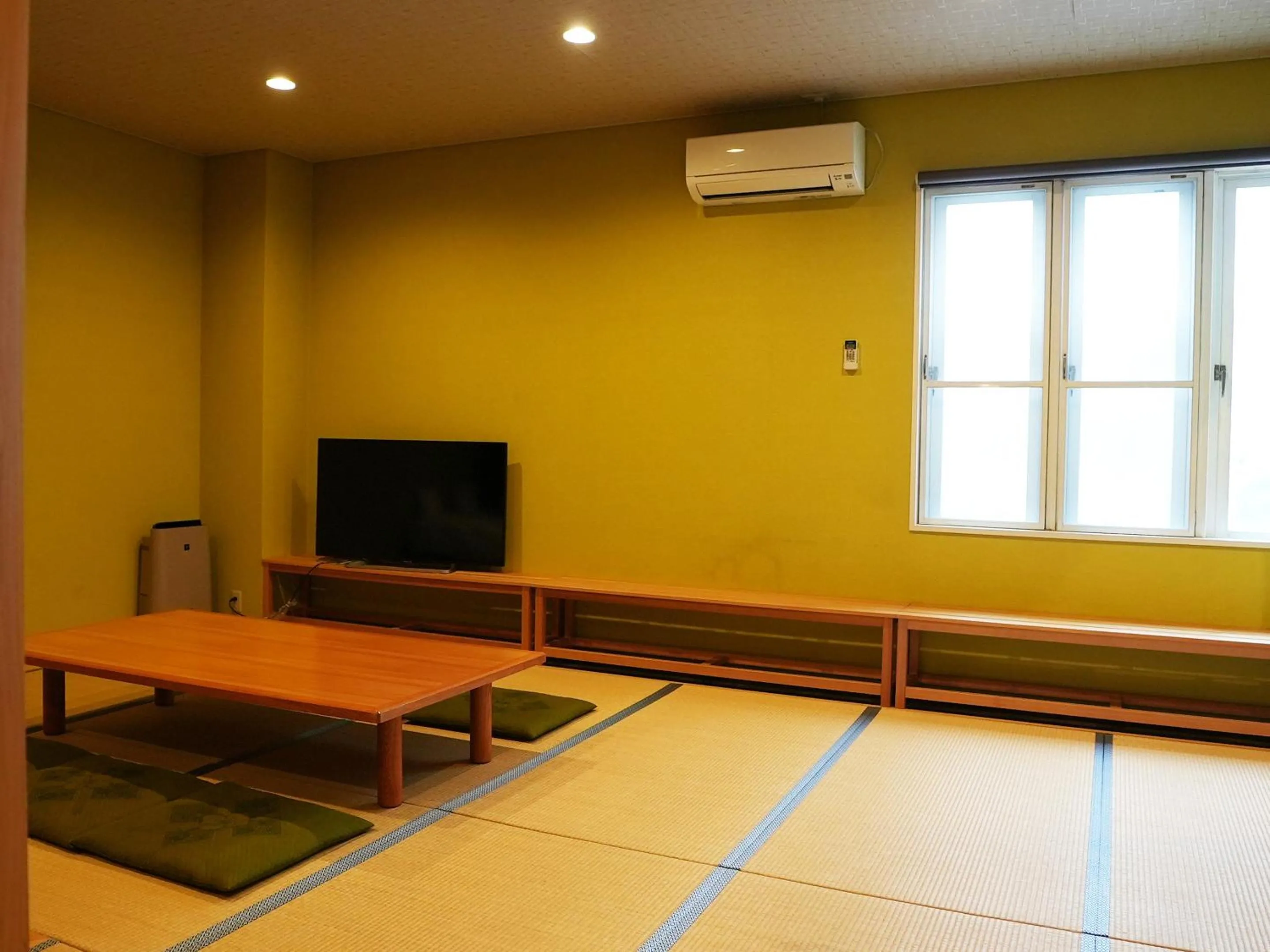 Photo of the whole room in Hotel Abest Hakuba Resort
