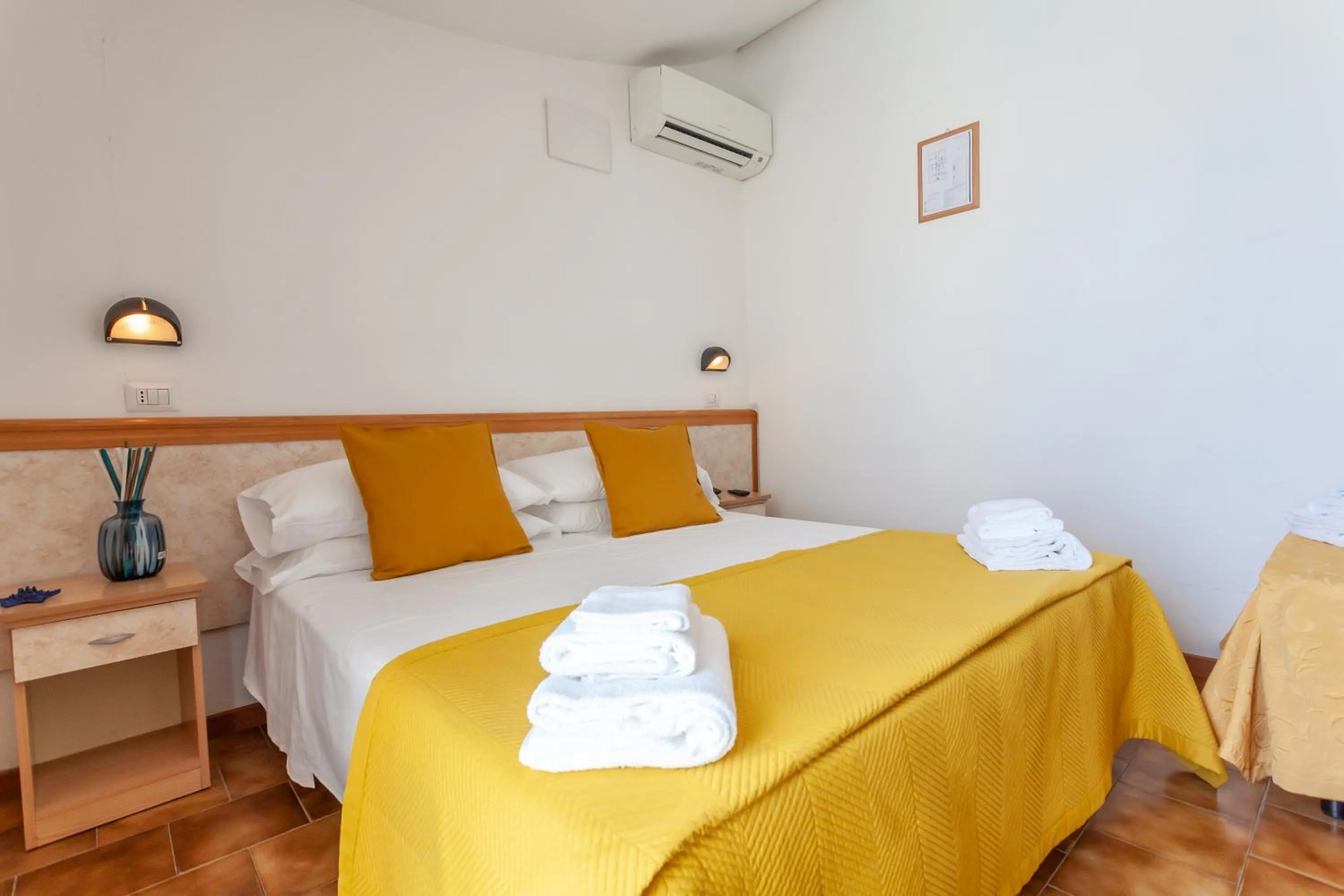 Bed in Hotel Oceanic