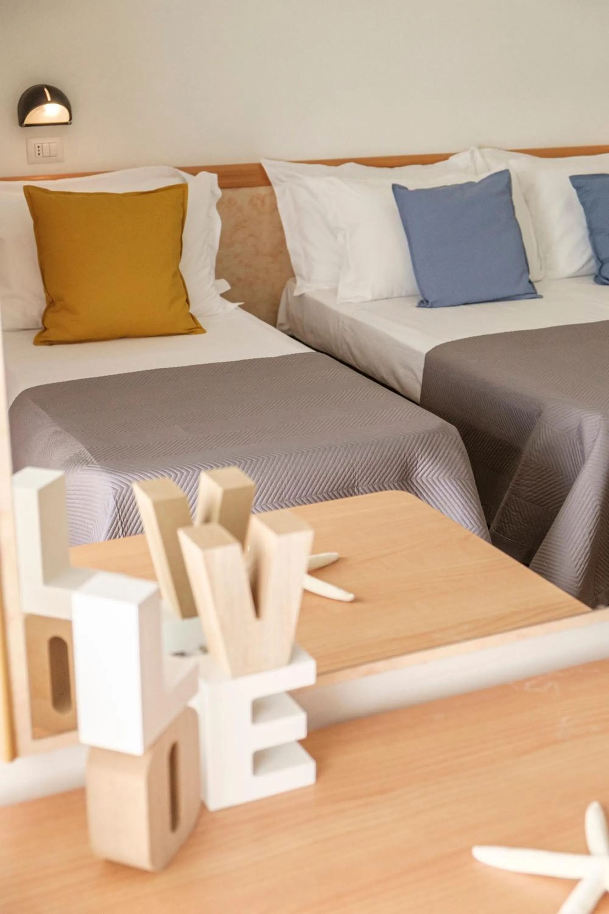 Bed in Hotel Oceanic