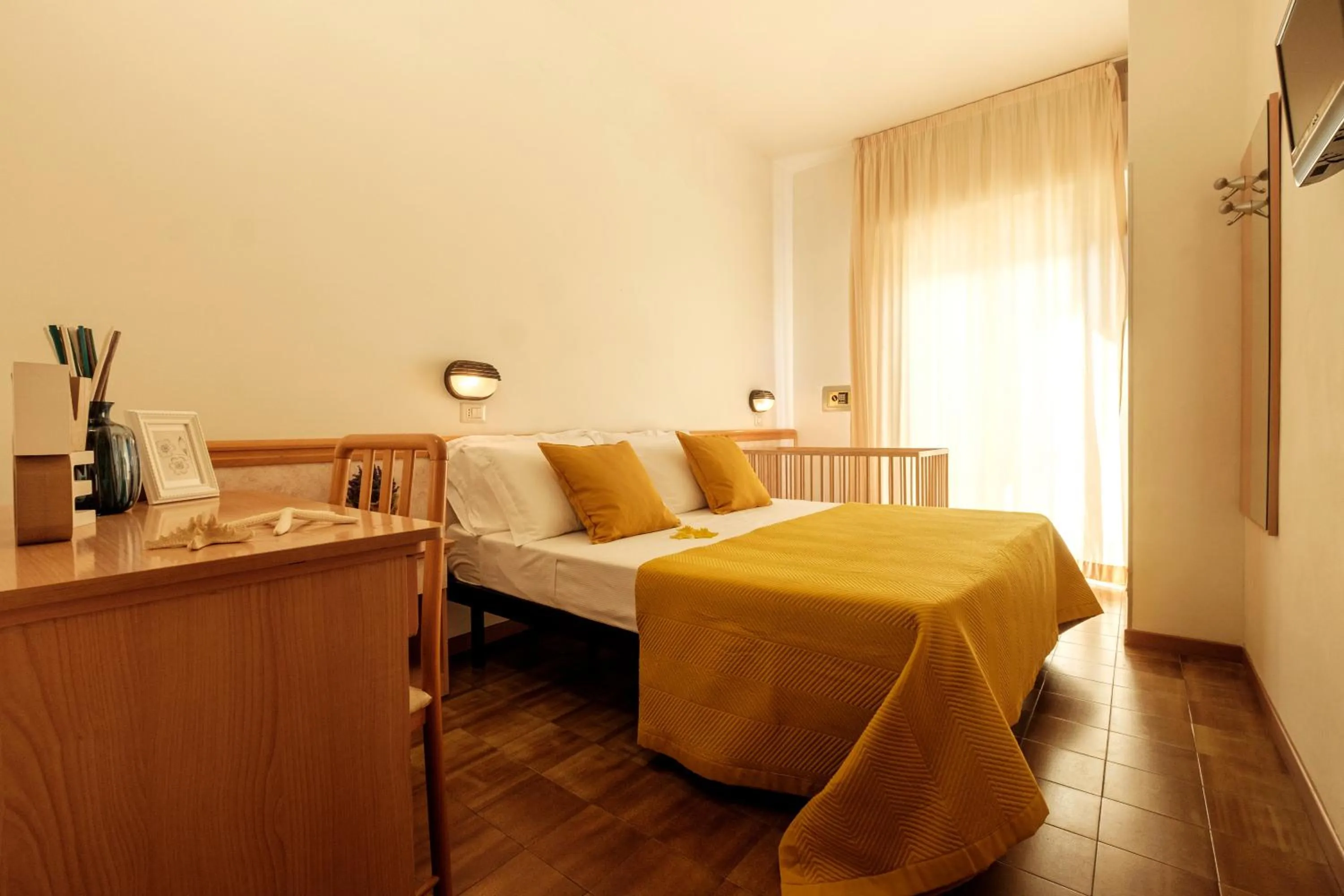 Bed in Hotel Oceanic