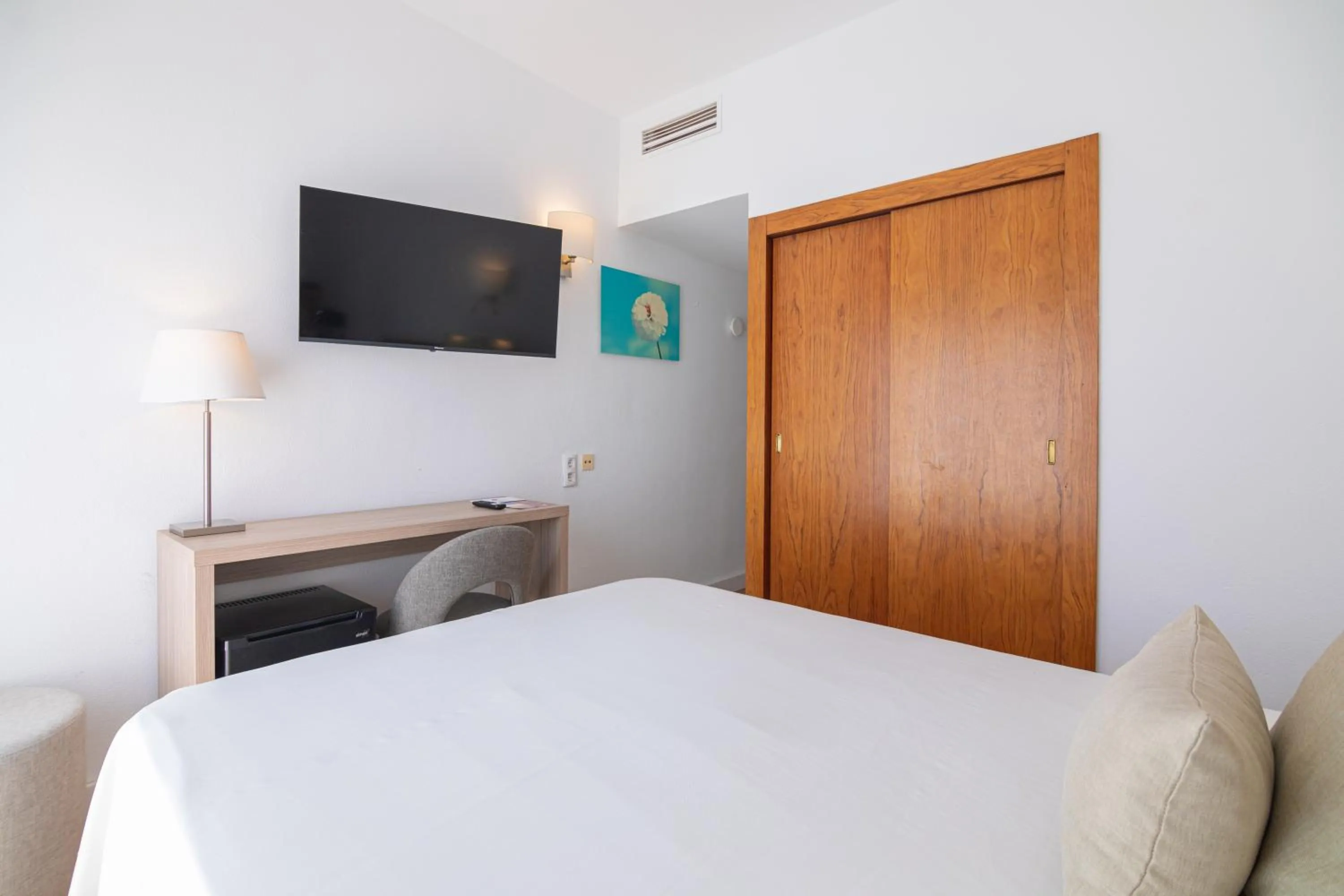 Bedroom, Bed in JS Miramar