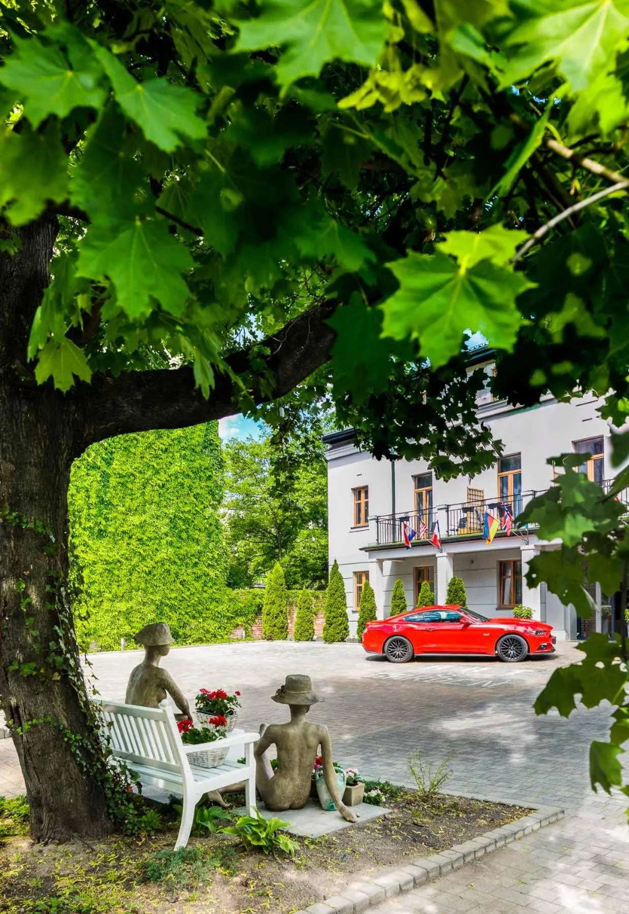 Facade/entrance in Art & Garden Residence