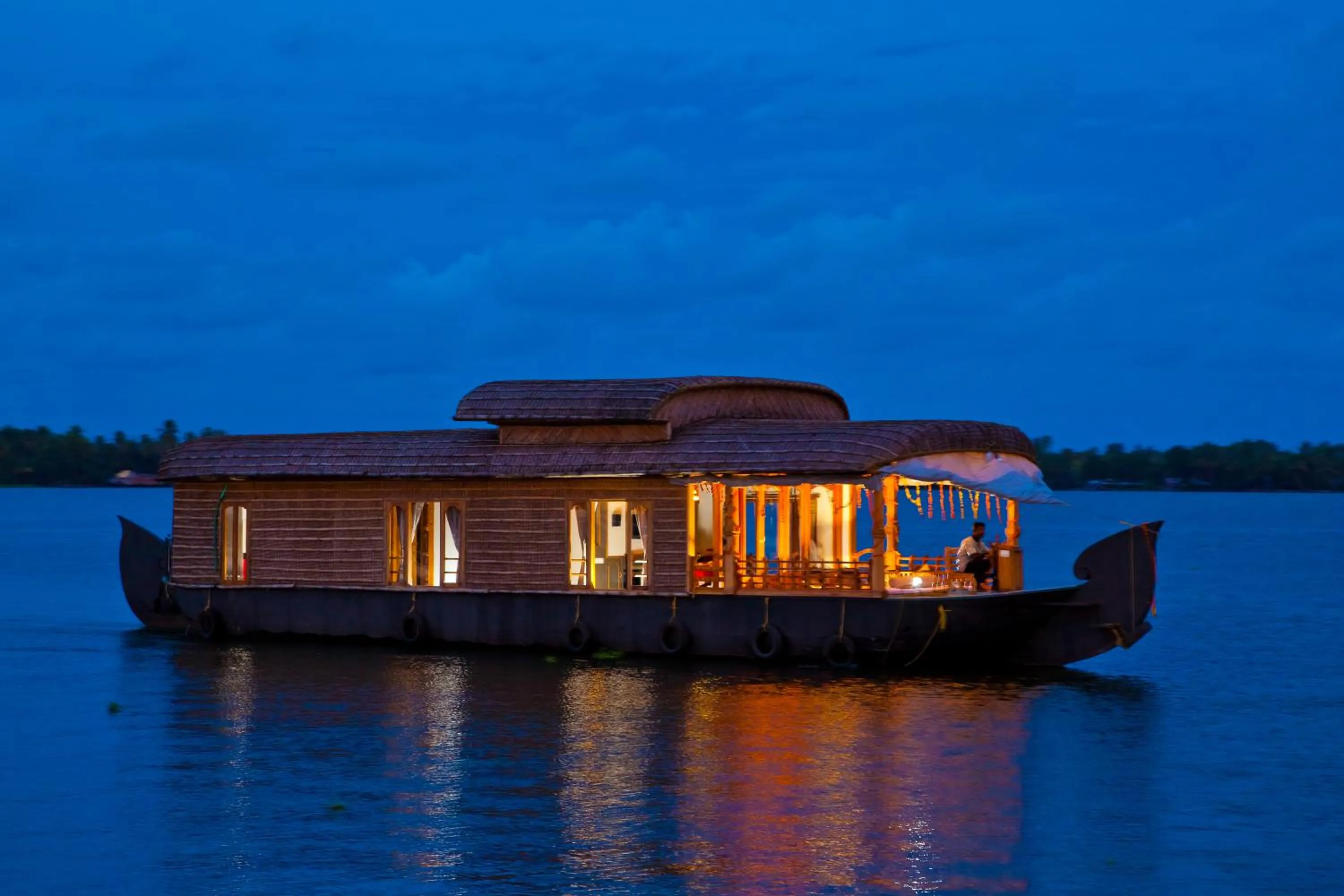 Property building in Abad Premium House Boat