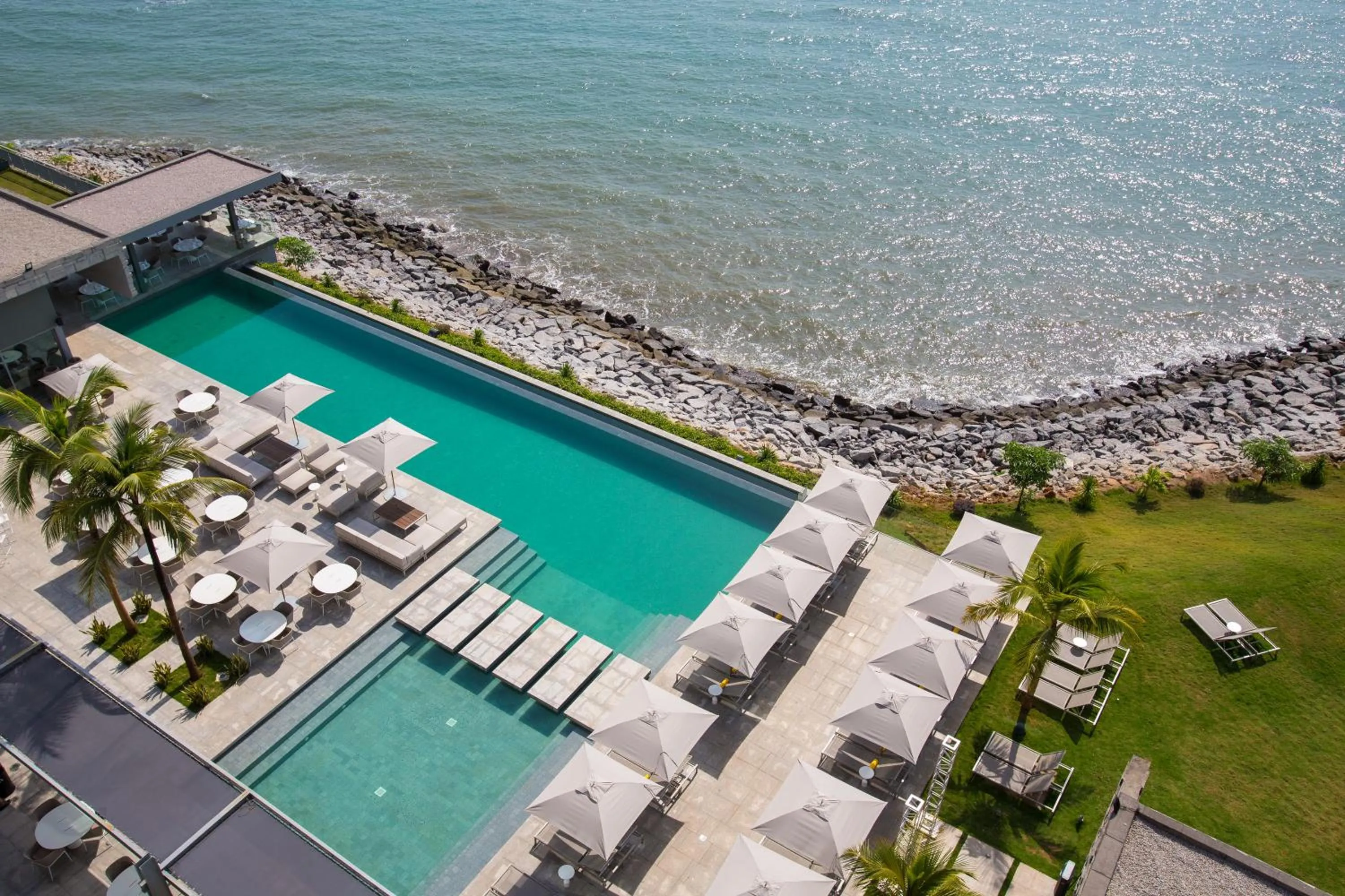 Bird's eye view in Noom Hotel Conakry