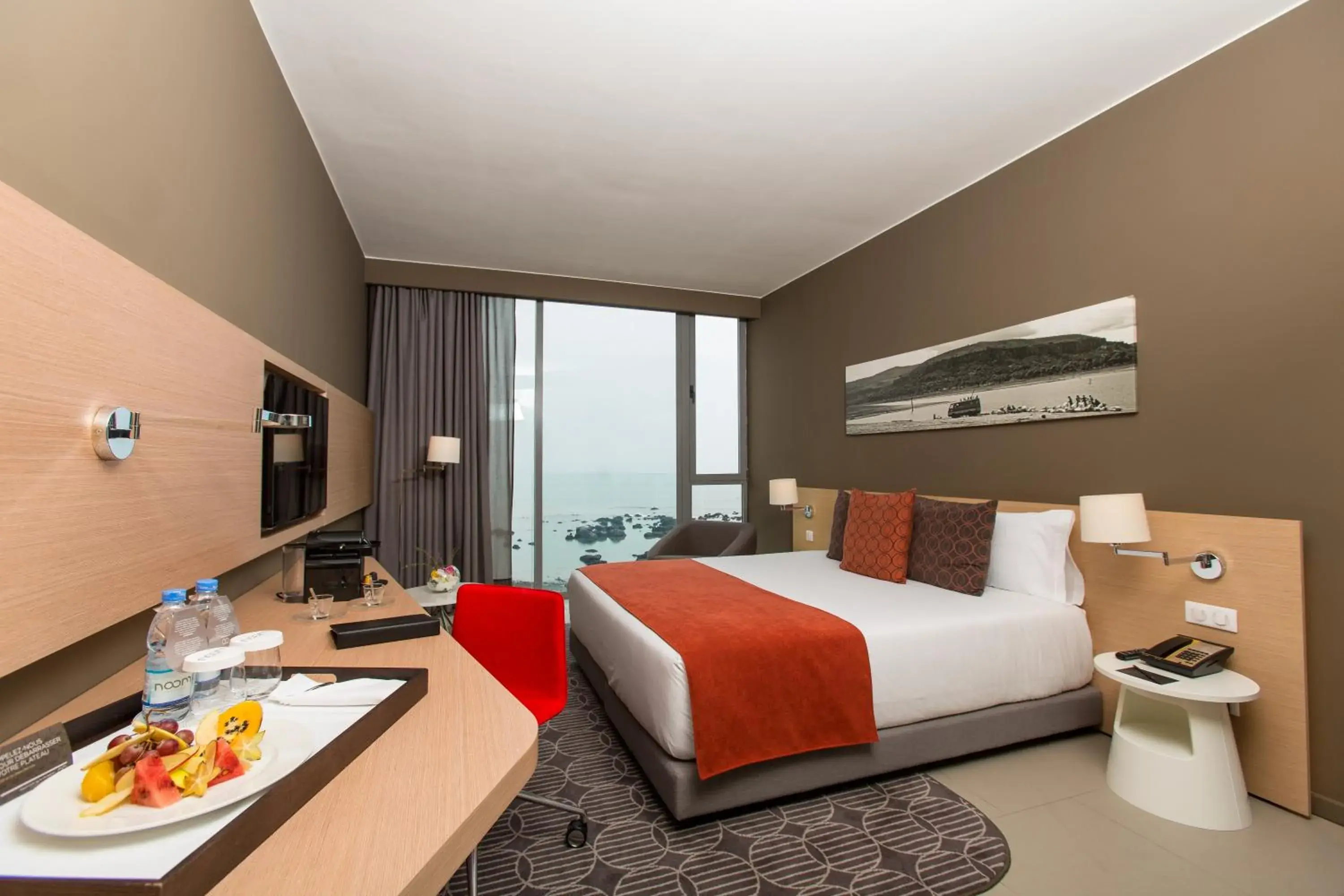 Business Double Room with Sea View in Noom Hotel Conakry Business Double Room with Sea View in Noom Hotel Conakry