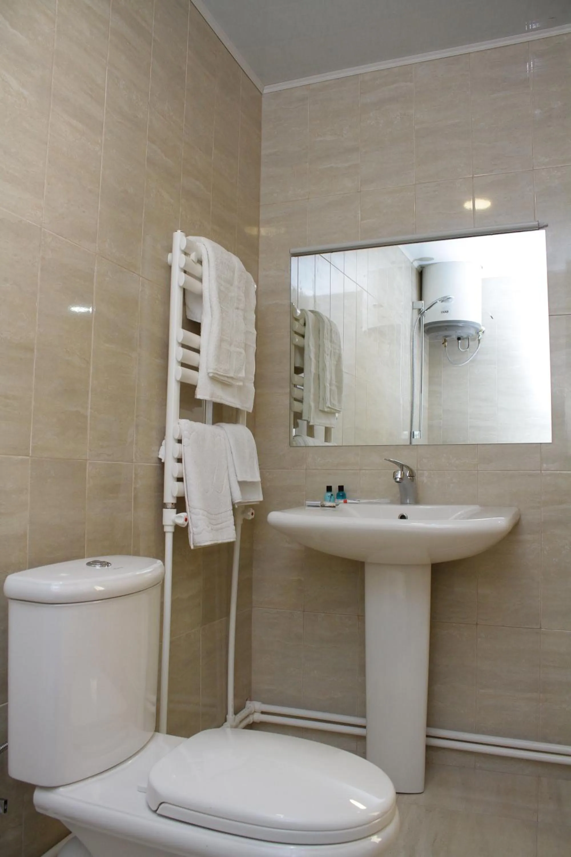 Bathroom in Best View Hotel