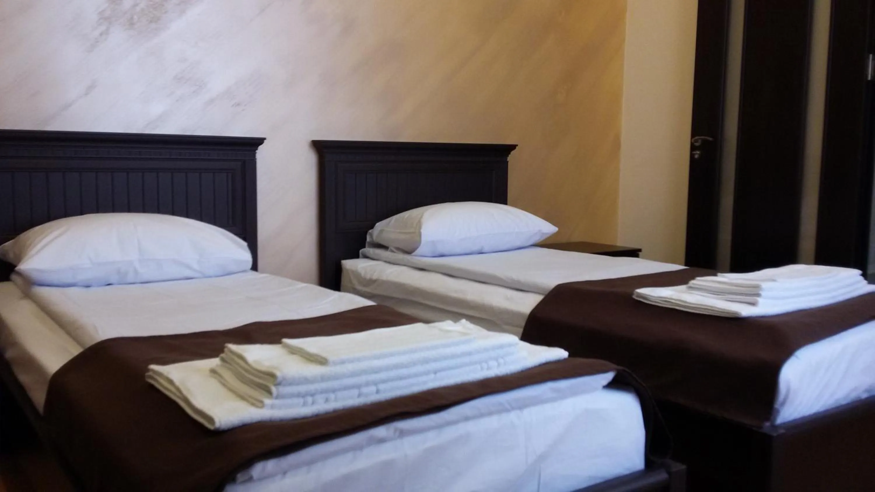 Photo of the whole room, Bed in Best View Hotel