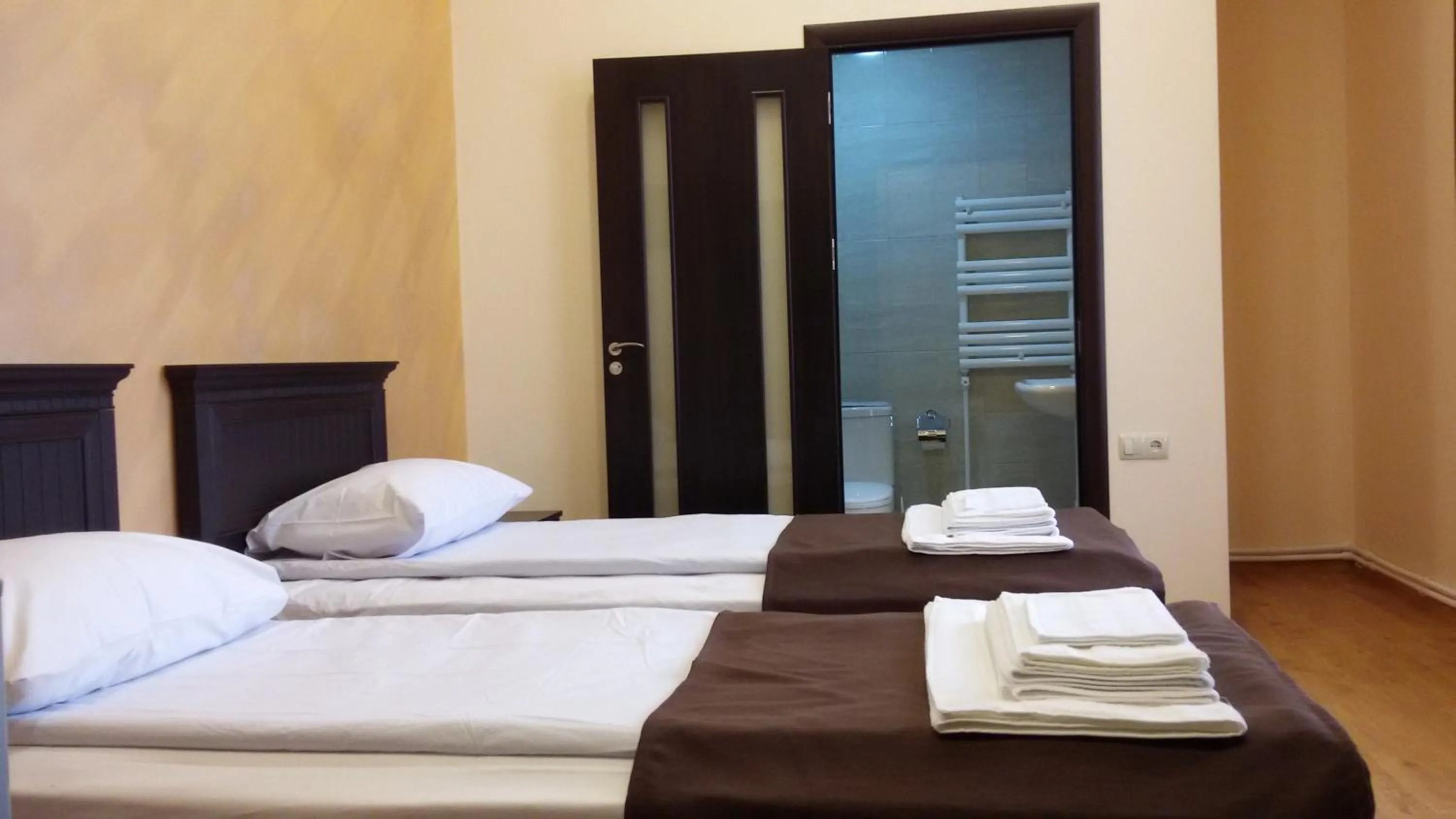 Photo of the whole room, Bed in Best View Hotel