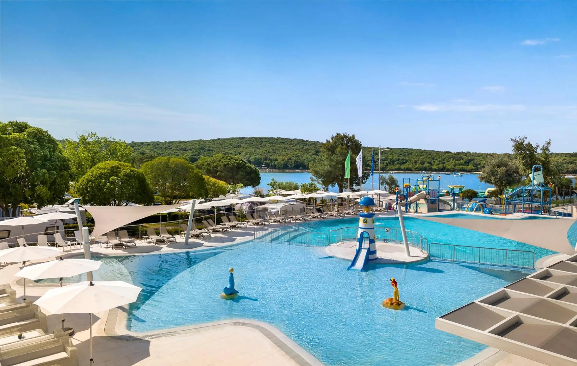 Swimming pool in Maistra Camping Veštar Mobile homes