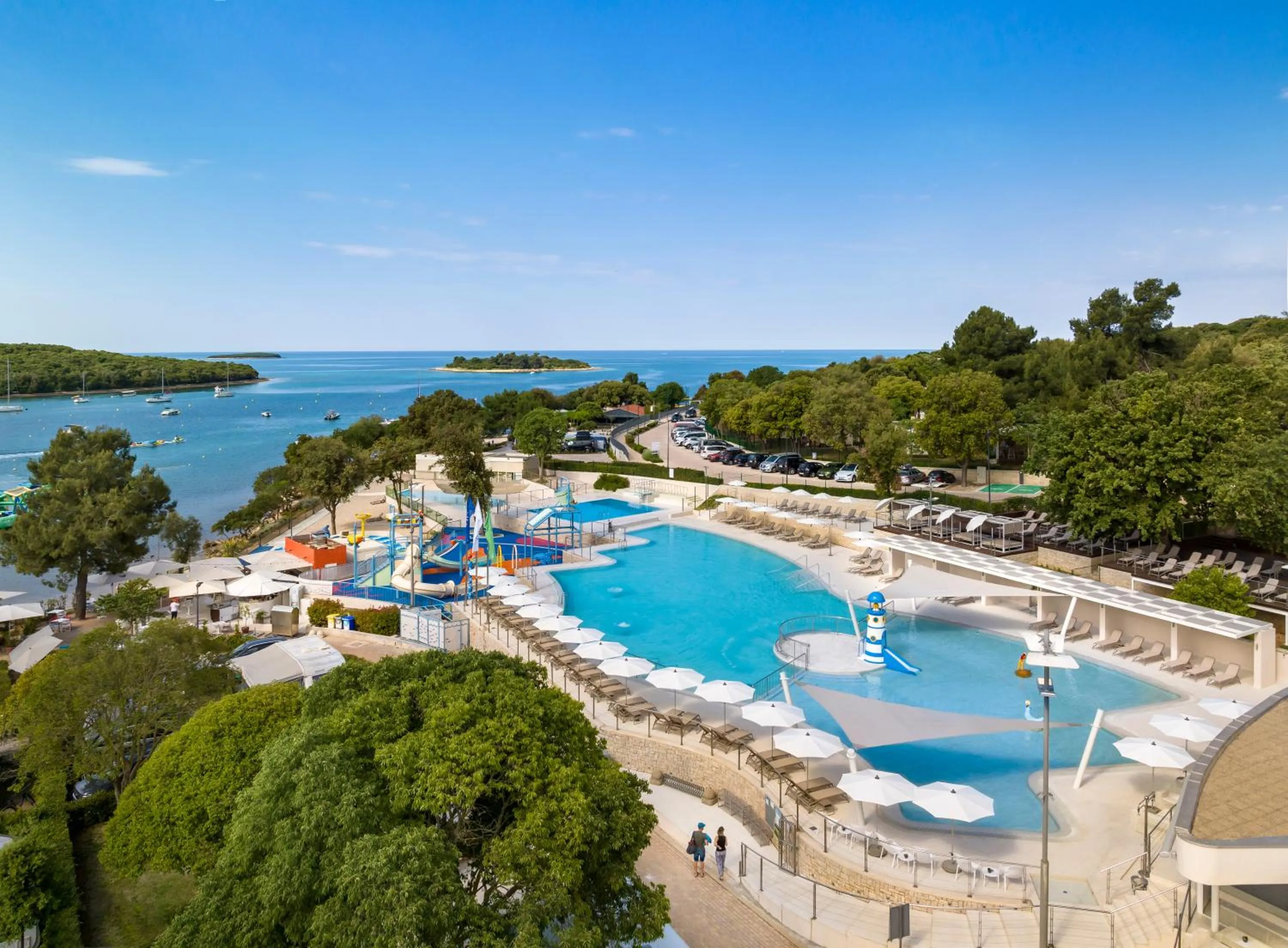 Swimming pool in Maistra Camping Veštar Mobile homes