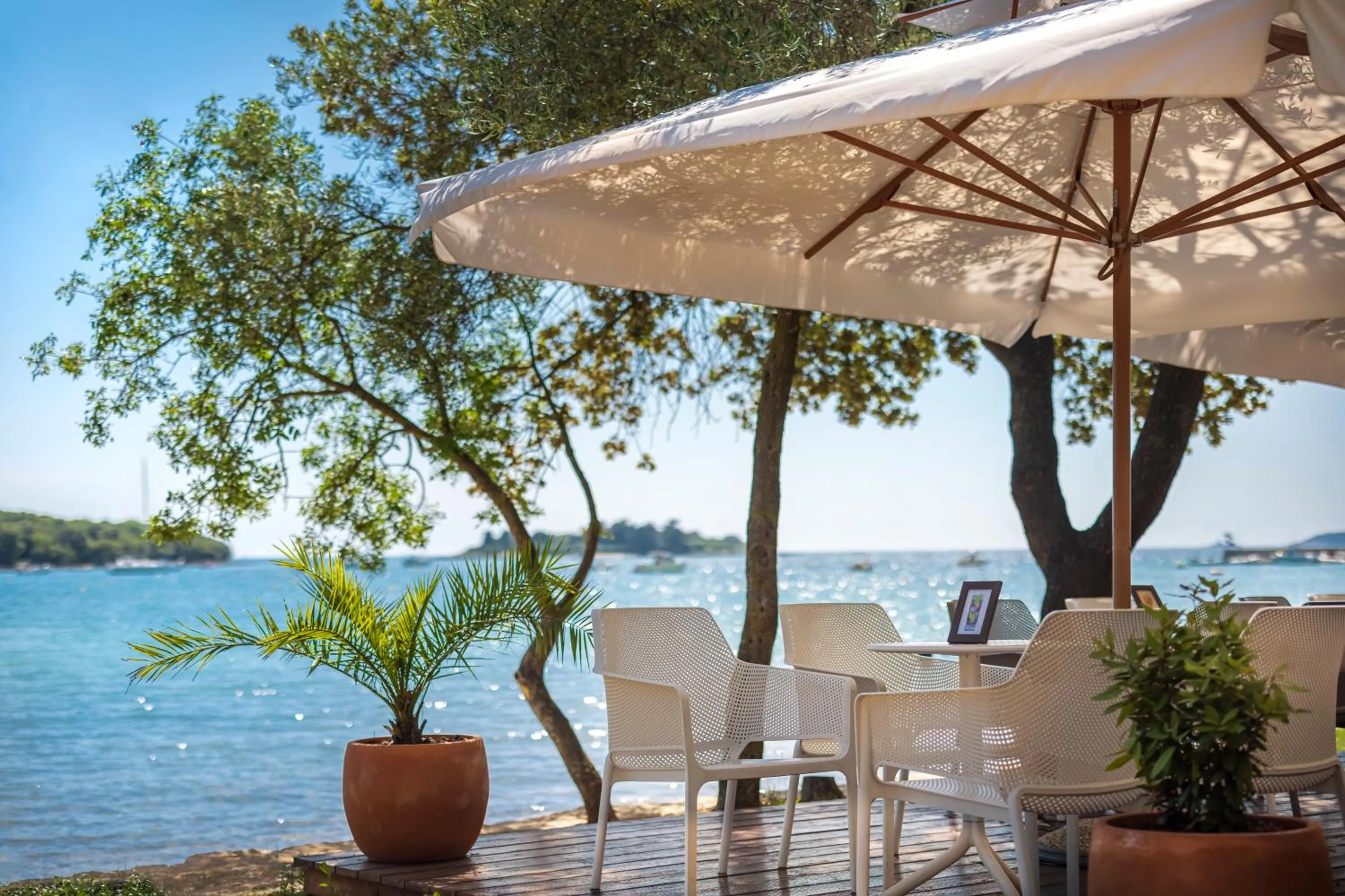 Lounge or bar in Maistra Camping Veštar Mobile homes