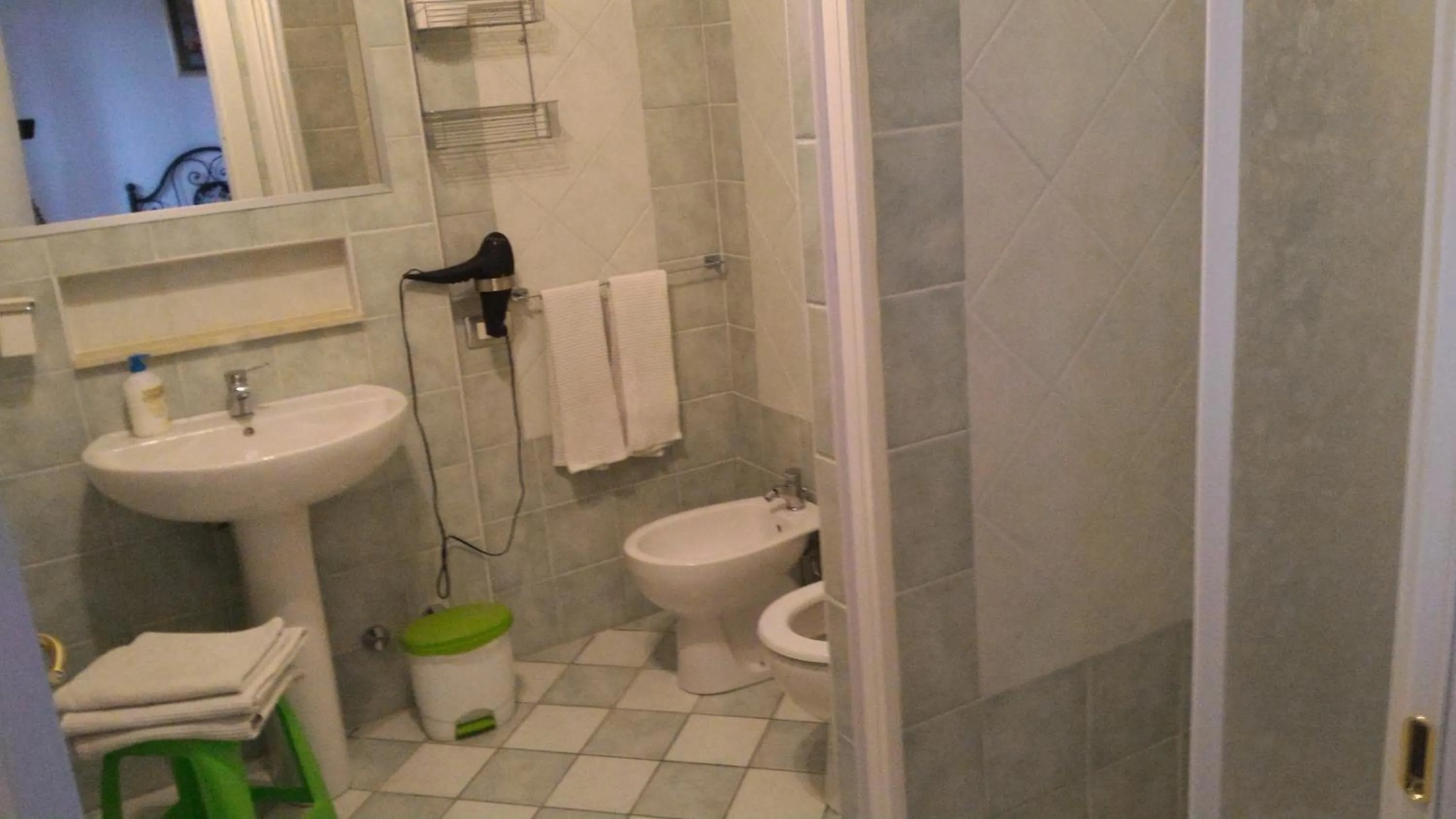 Bathroom in Villa San Nicola B&B